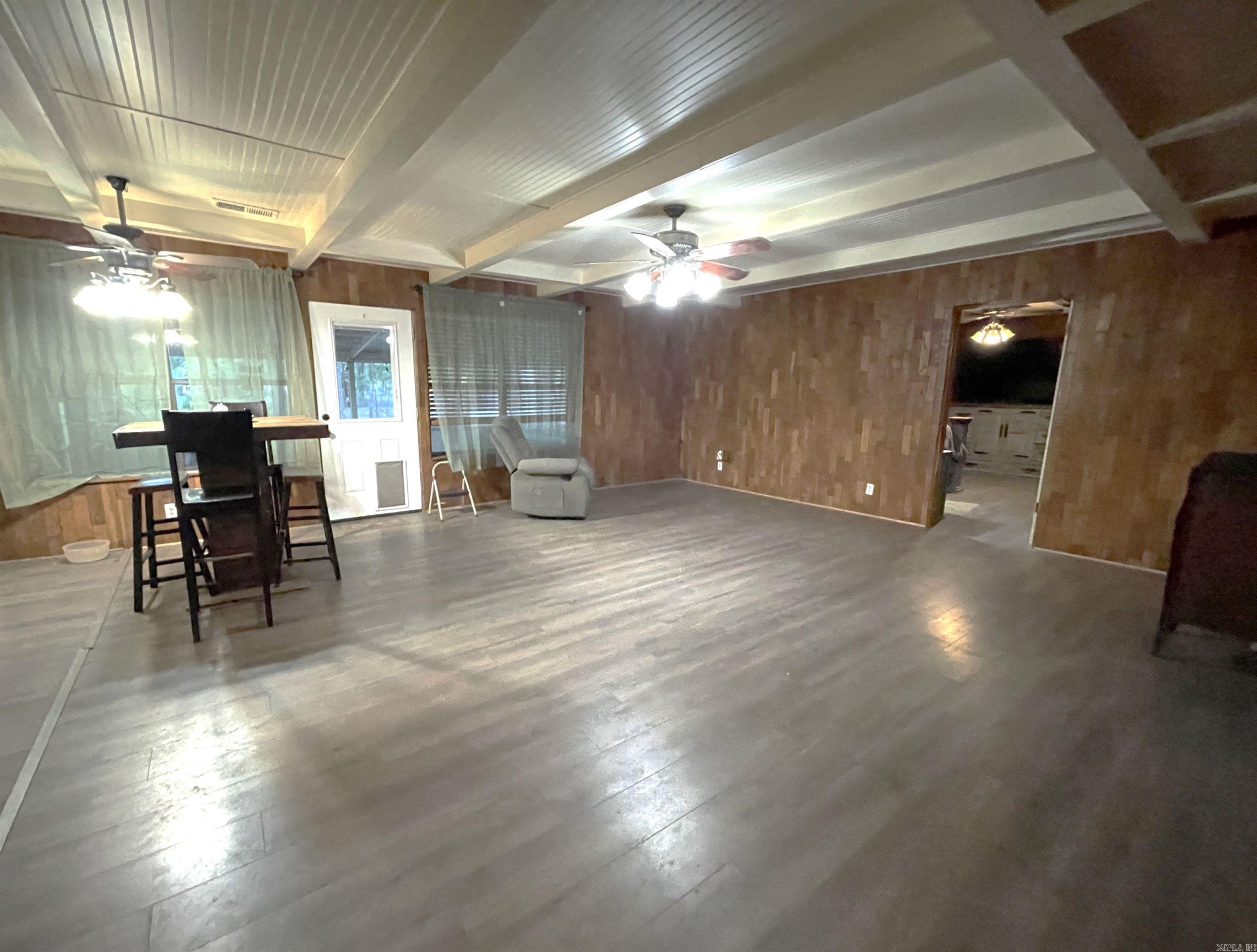 197 Jones  El Paso, AR