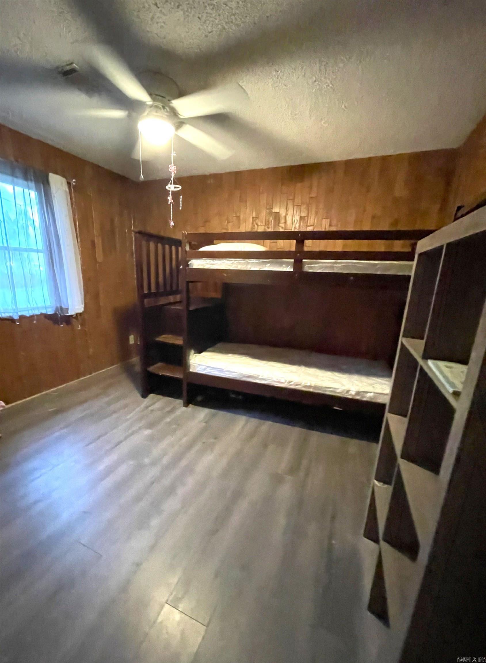 197 Jones  El Paso, AR