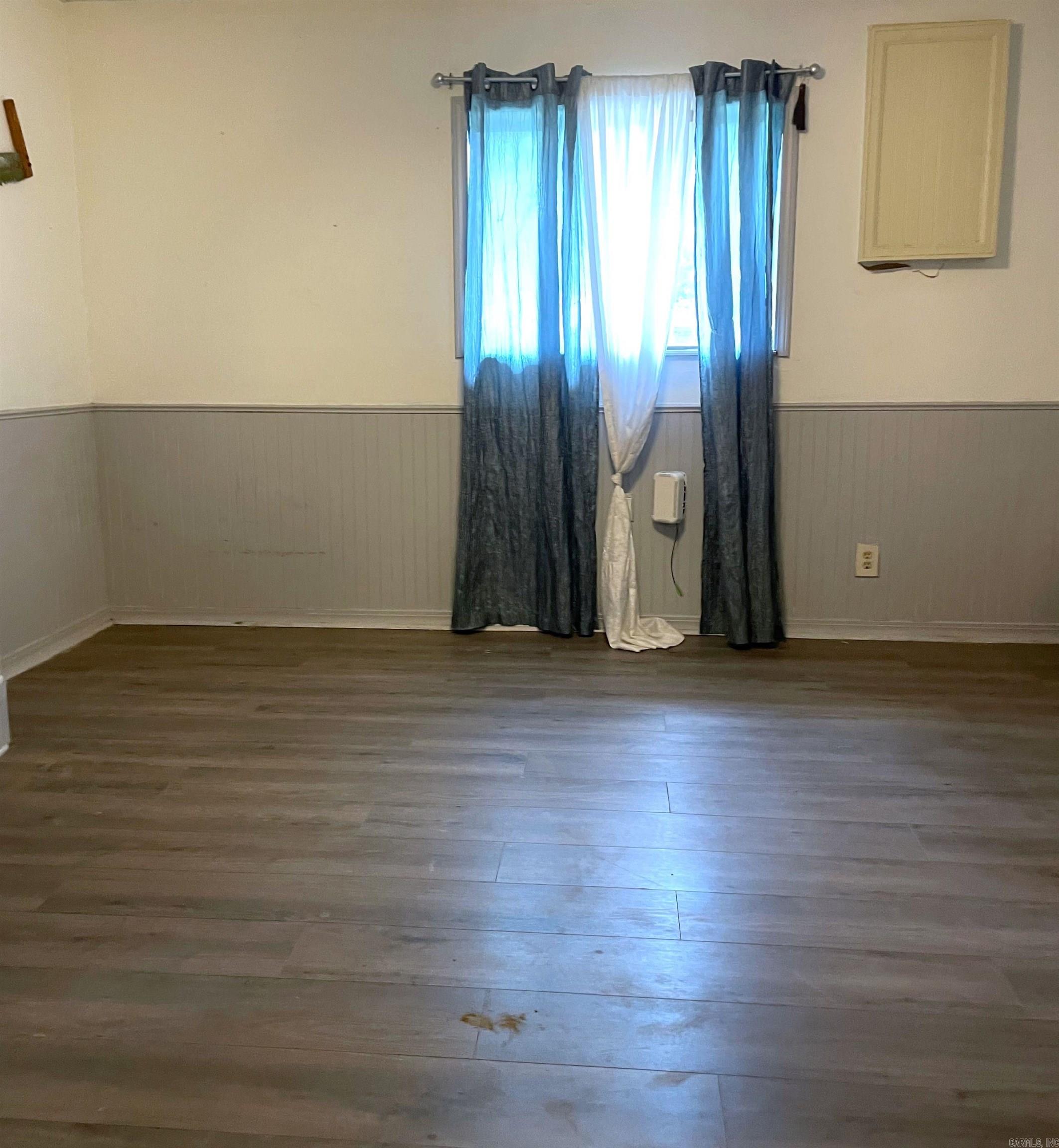 197 Jones  El Paso, AR