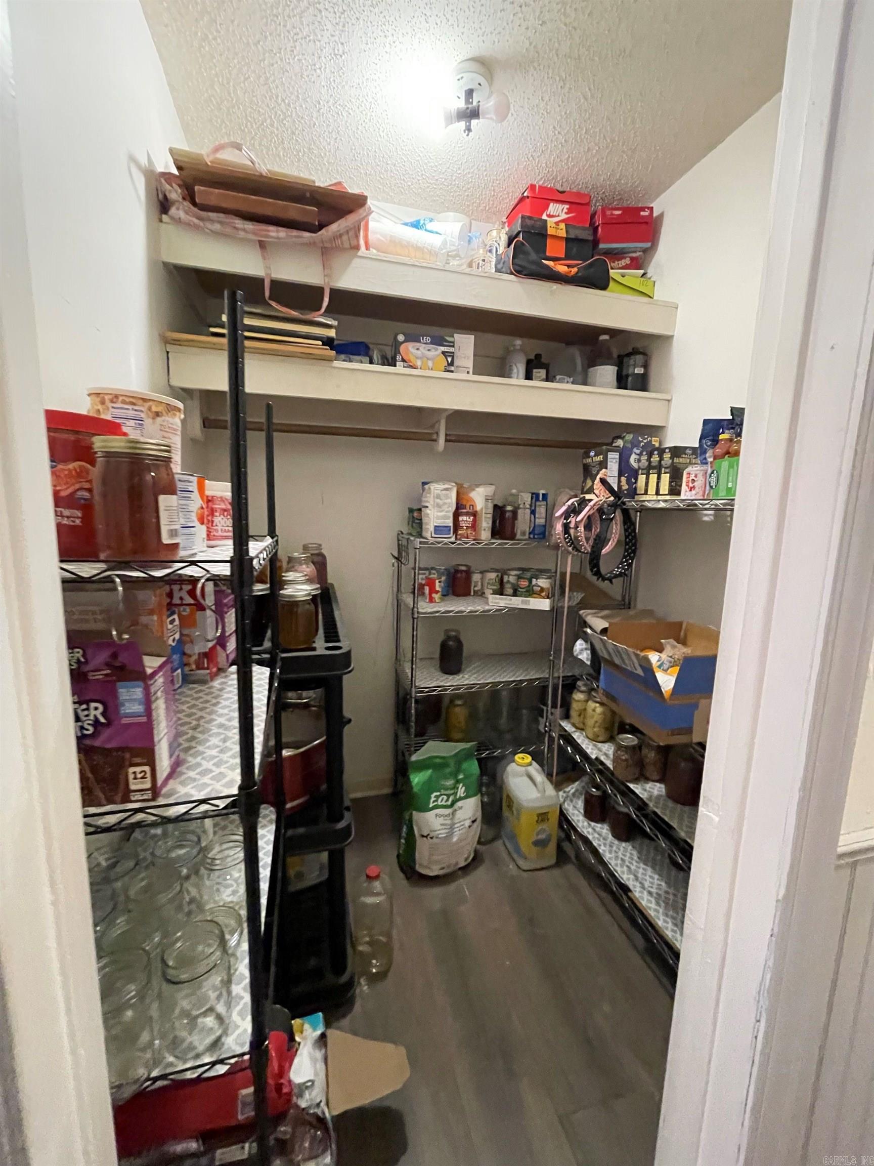 197 Jones  El Paso, AR