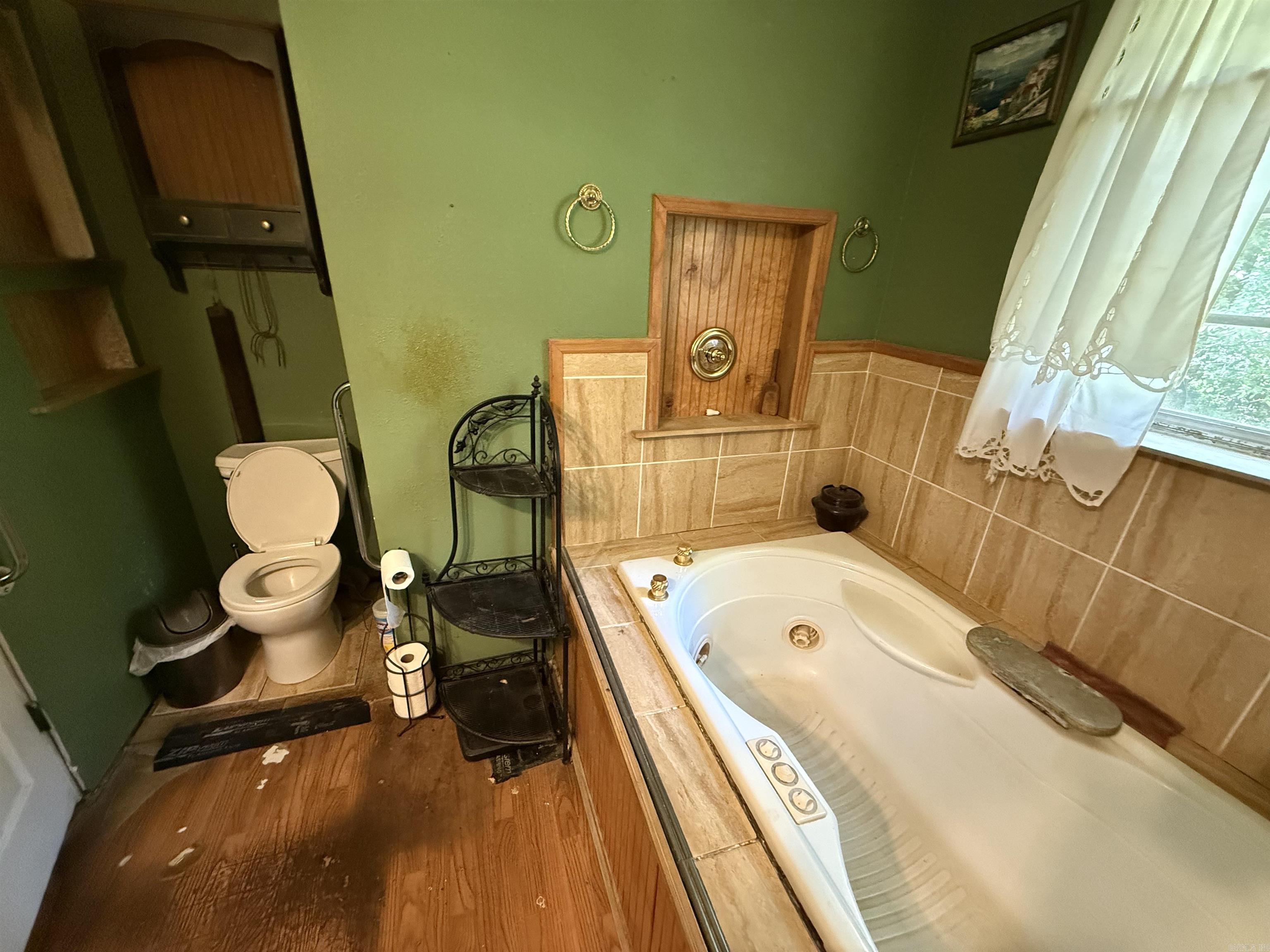 8720 Fairwood Rd  Mabelvale, AR