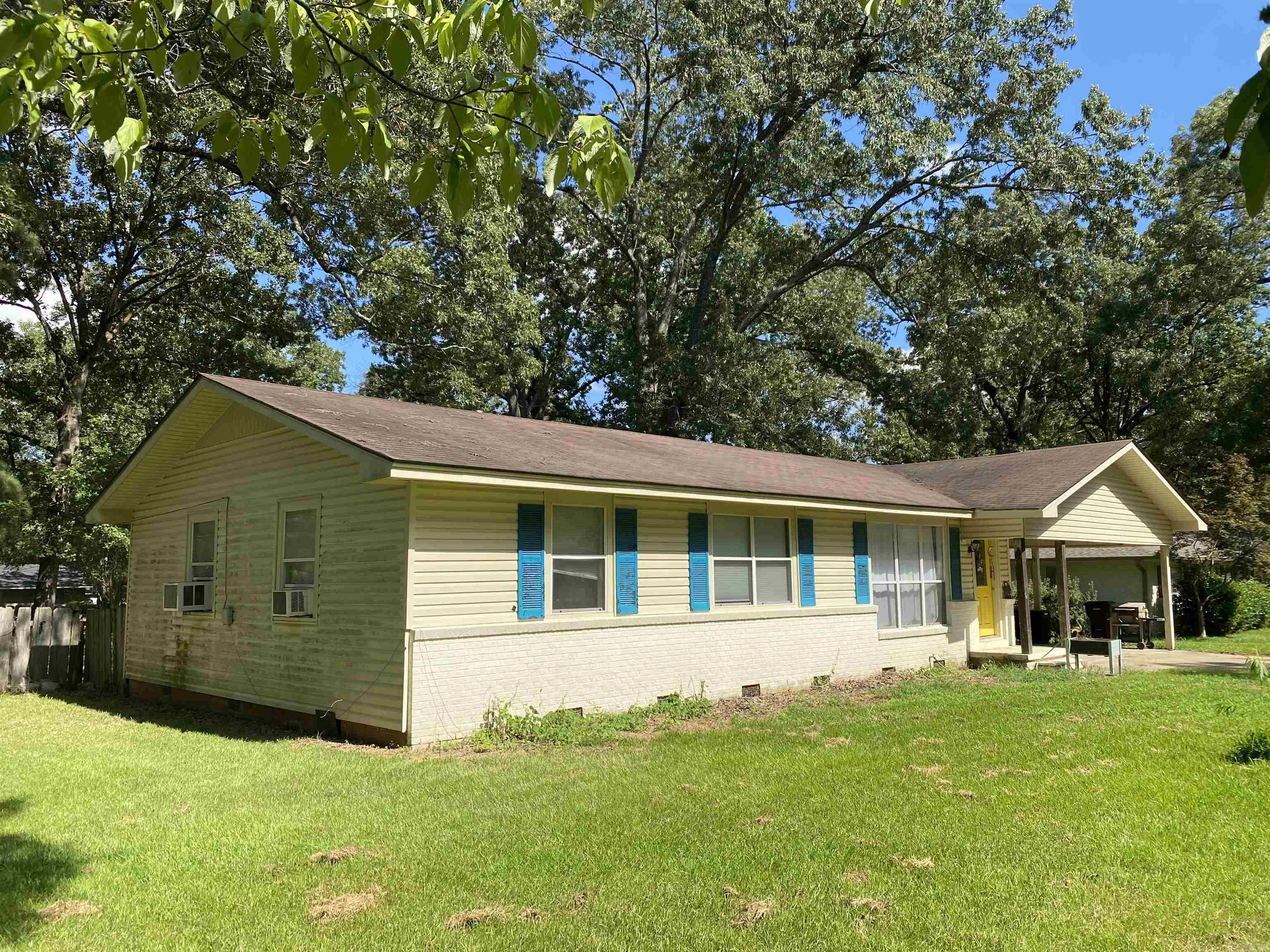 1305 Beech St  Crossett, AR