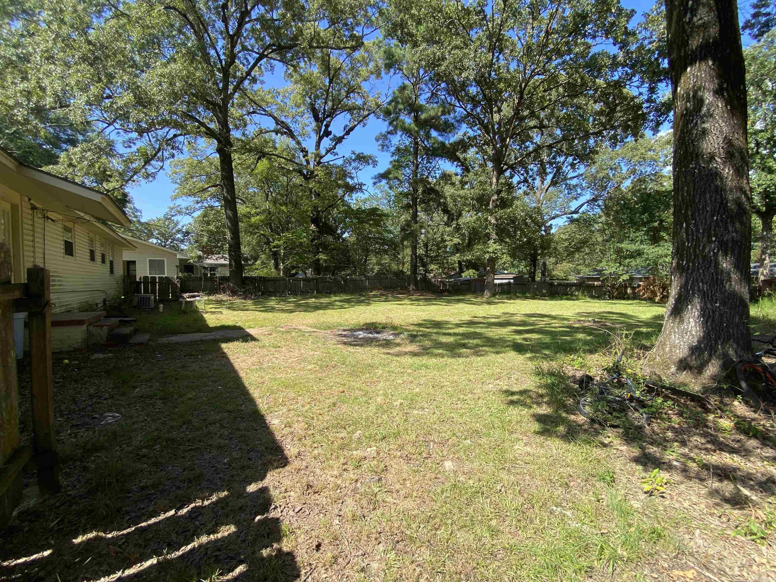 1305 Beech St Crossett, AR 71635