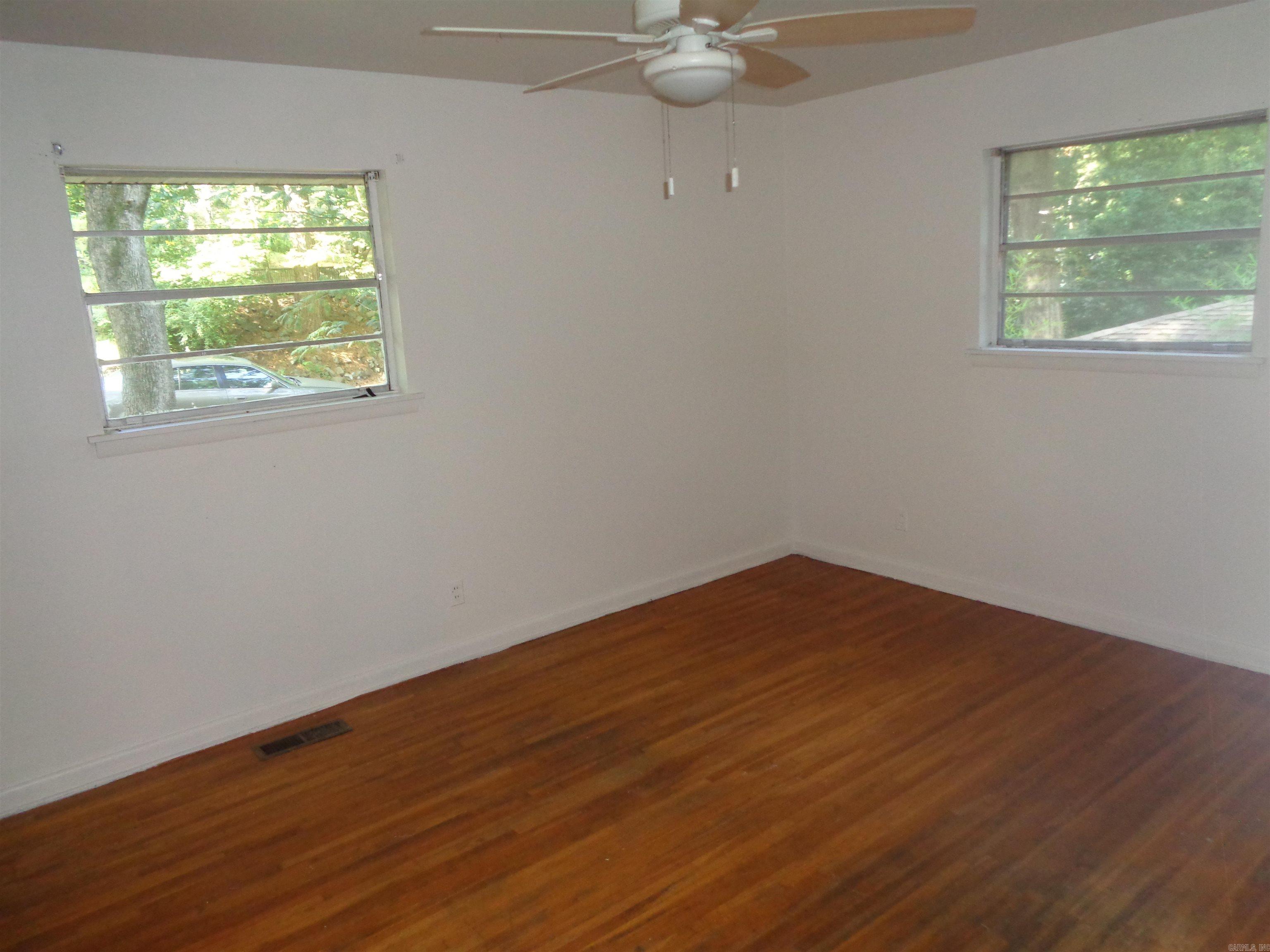 7012 Talmage  Little Rock, AR