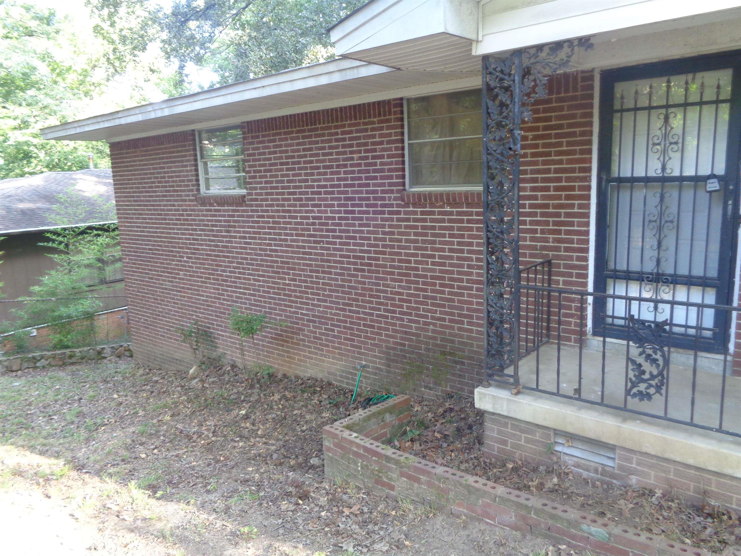 7012 Talmage  Little Rock, AR