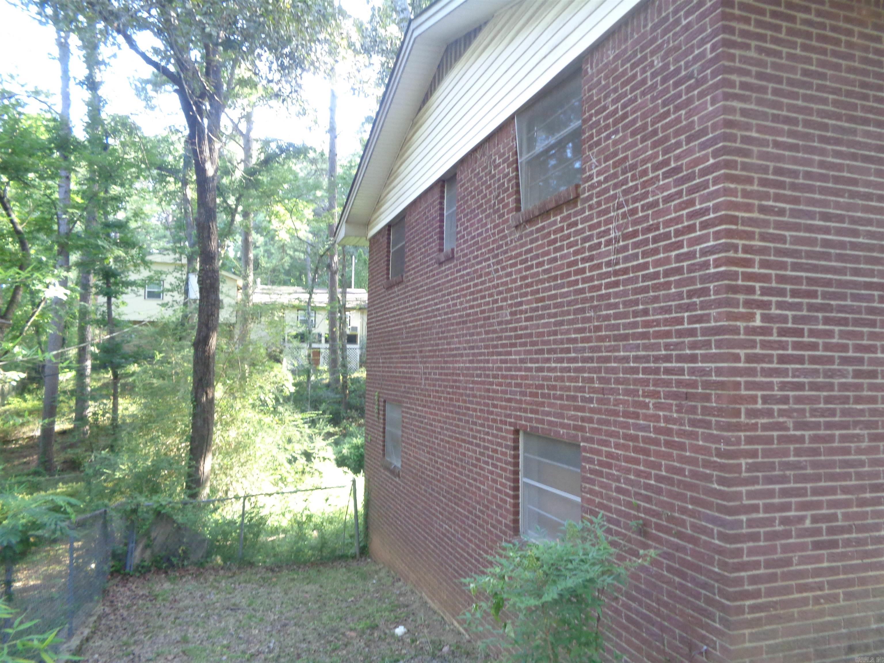 7012 Talmage  Little Rock, AR