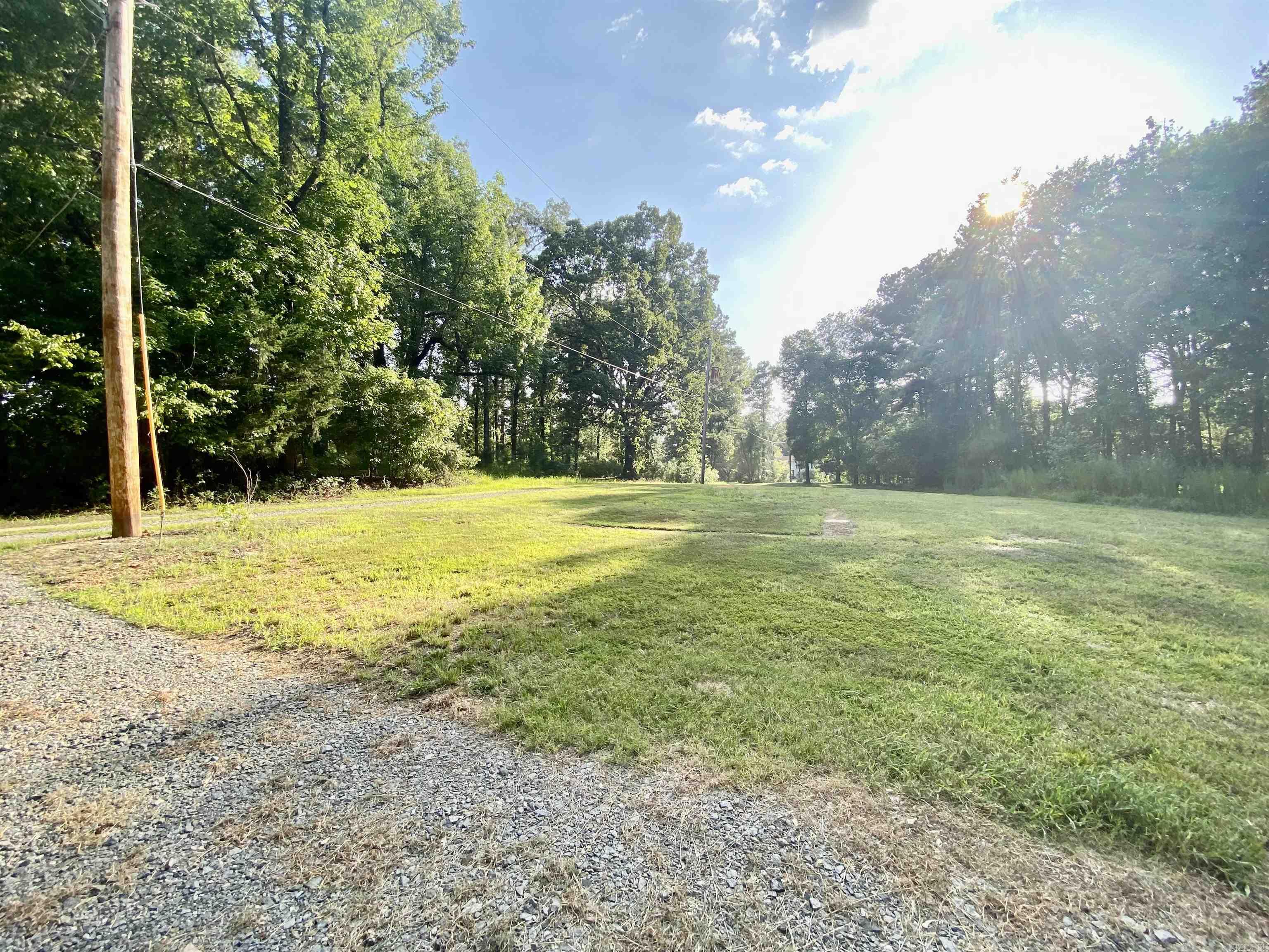 2891 Ouachita CR 3  Camden, AR