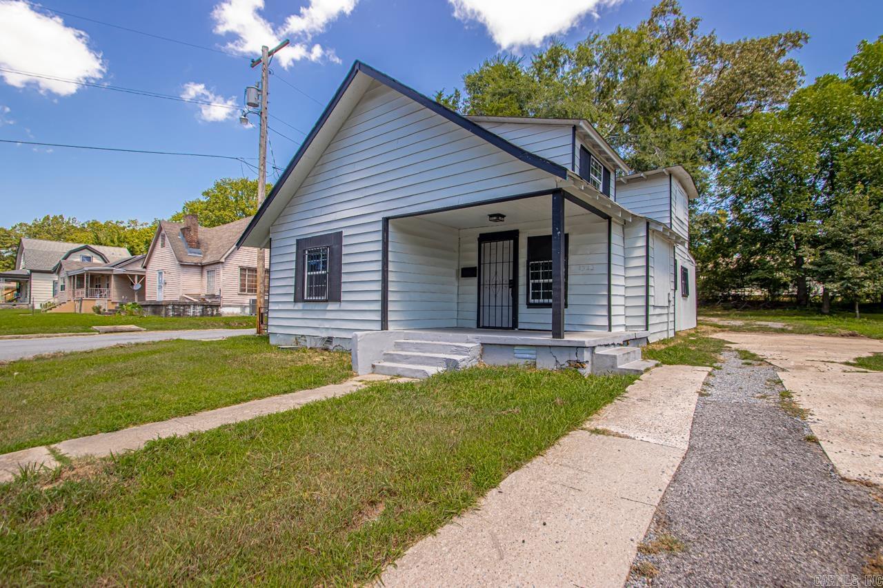 4322 W 28th  Little Rock, AR
