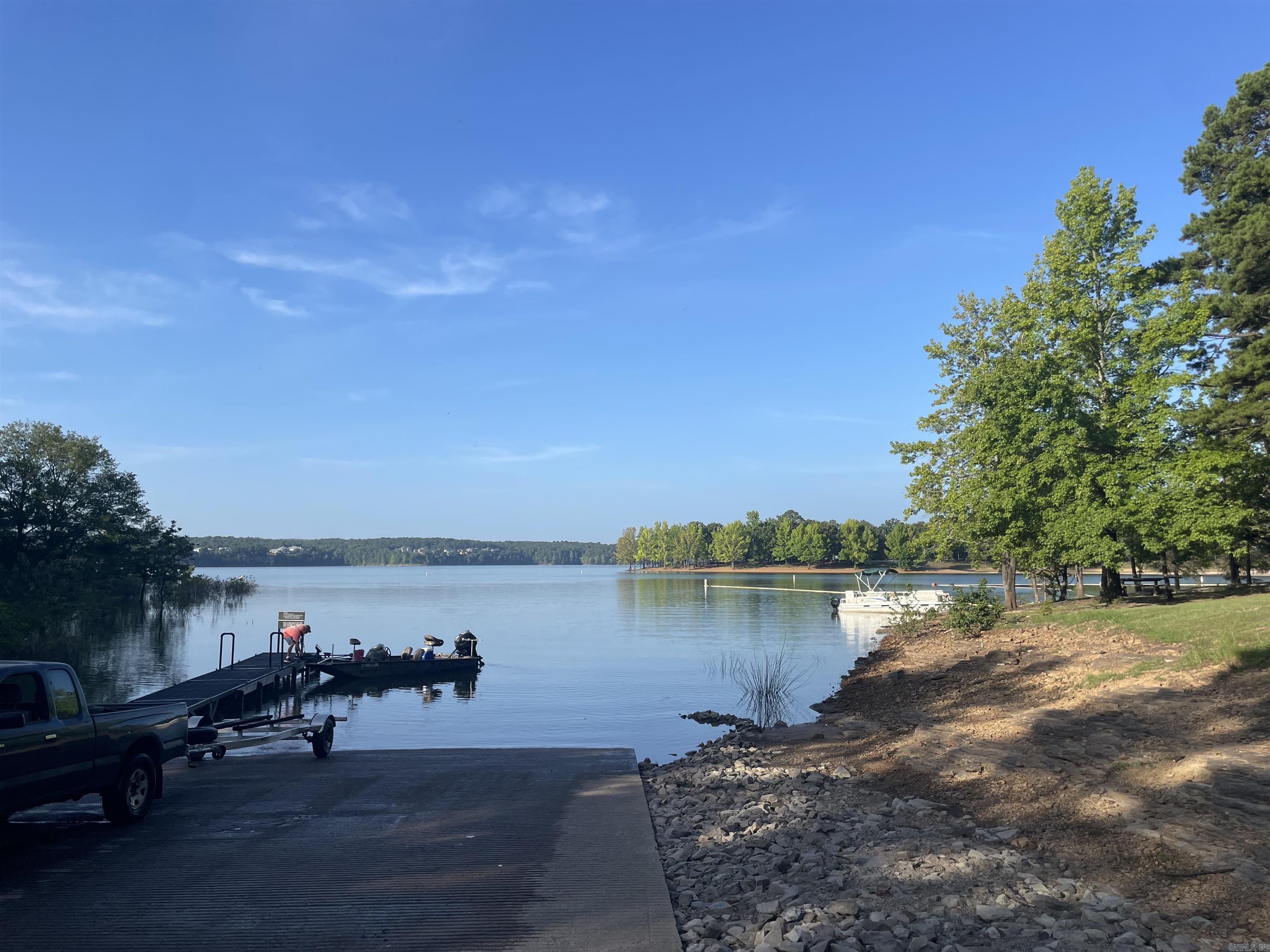 319 Lake Forest Estate  Tumbling Shoals, AR