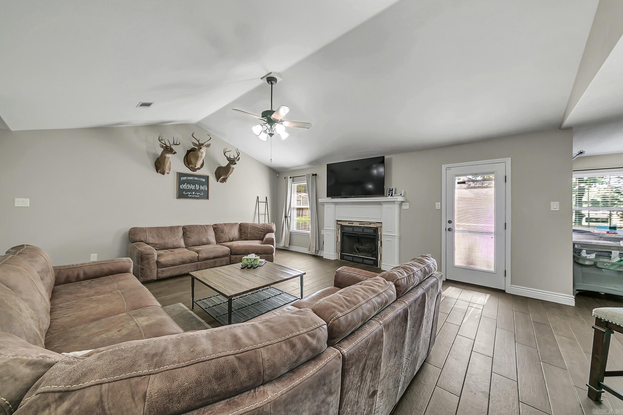 33 Oak Brook  Cabot, AR