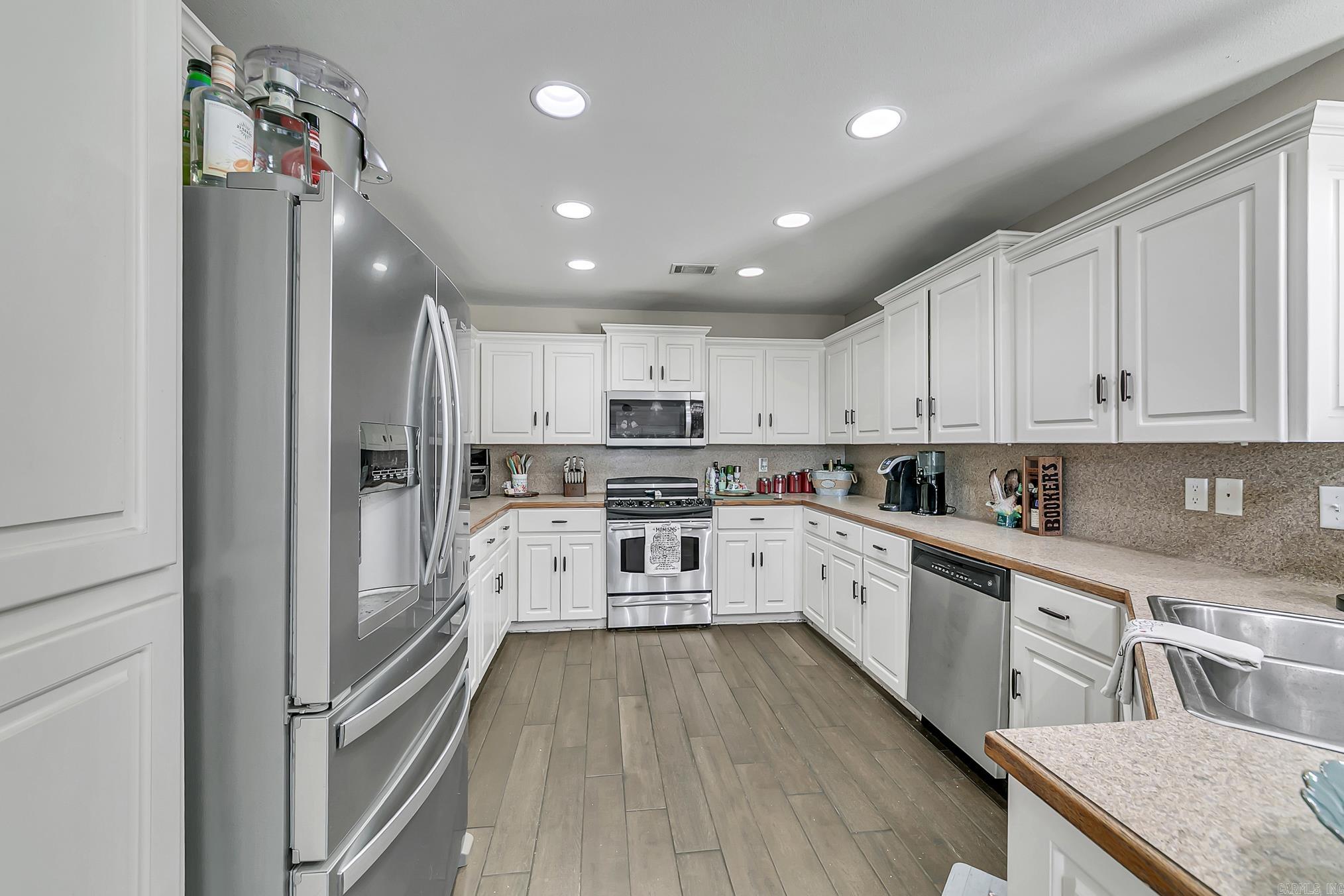 33 Oak Brook  Cabot, AR
