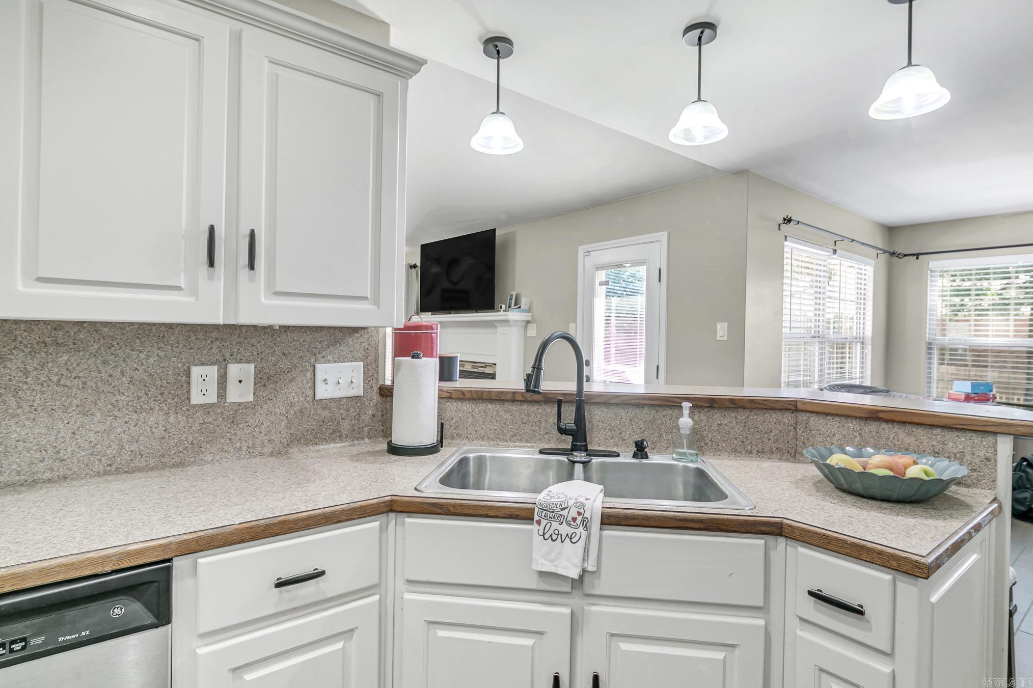 33 Oak Brook  Cabot, AR