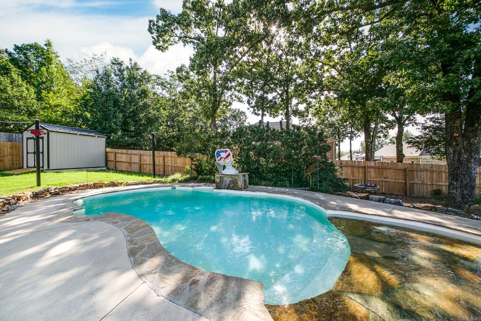 33 Oak Brook  Cabot, AR
