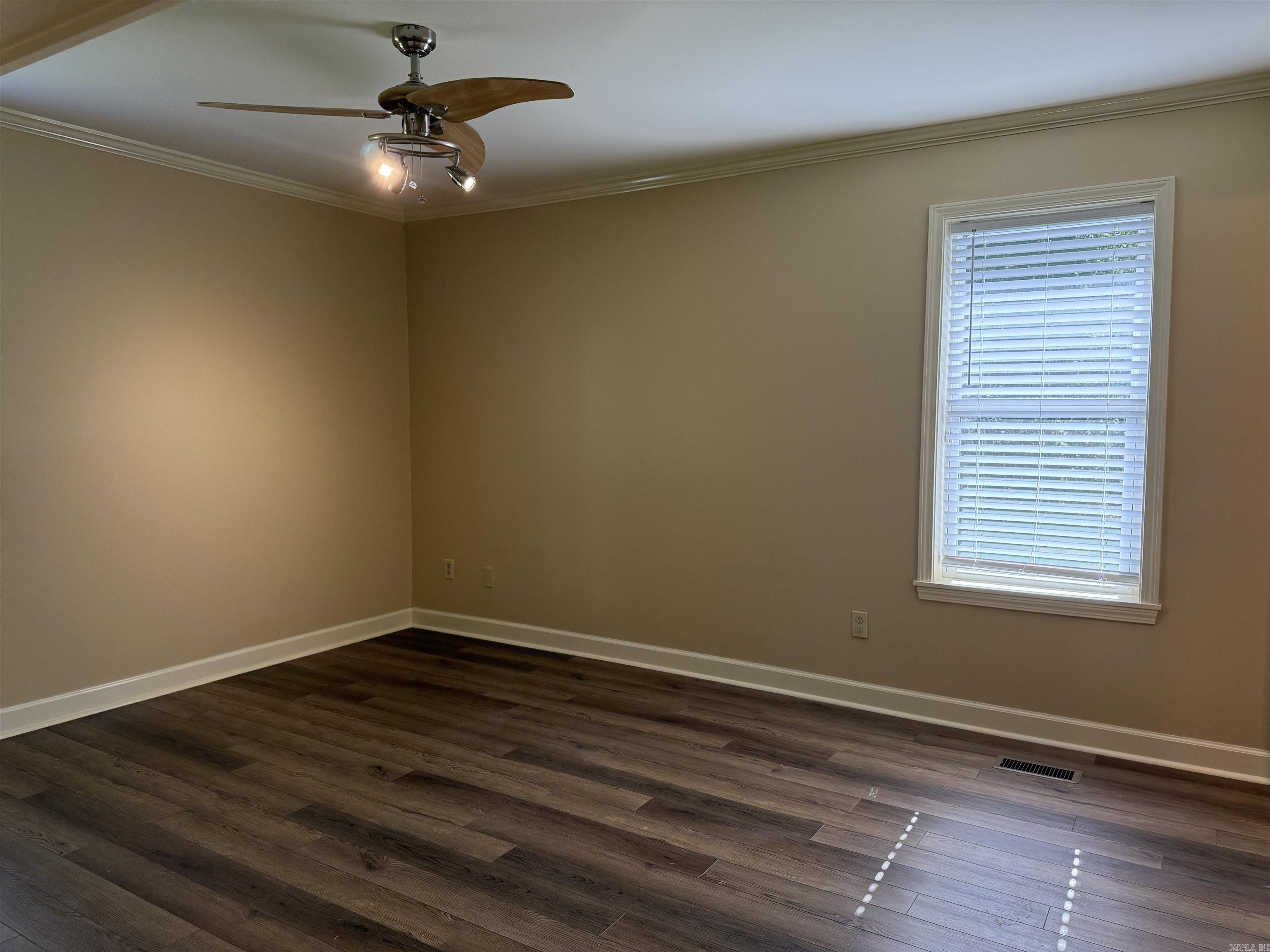 5104 Johnwood Drive Jonesboro, AR 72404