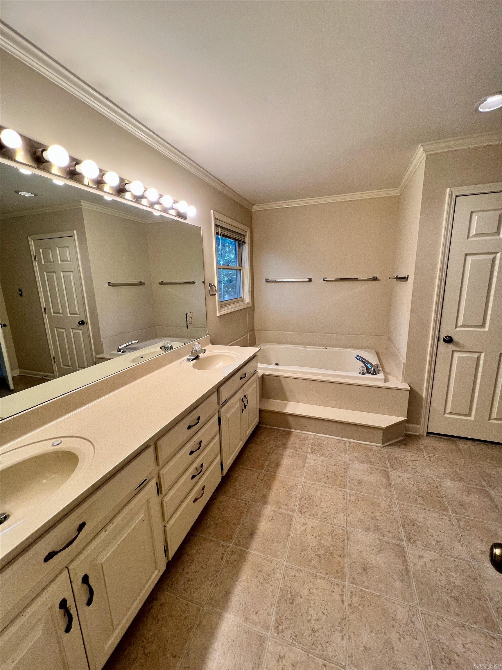 10 Palmetto  Little Rock, AR