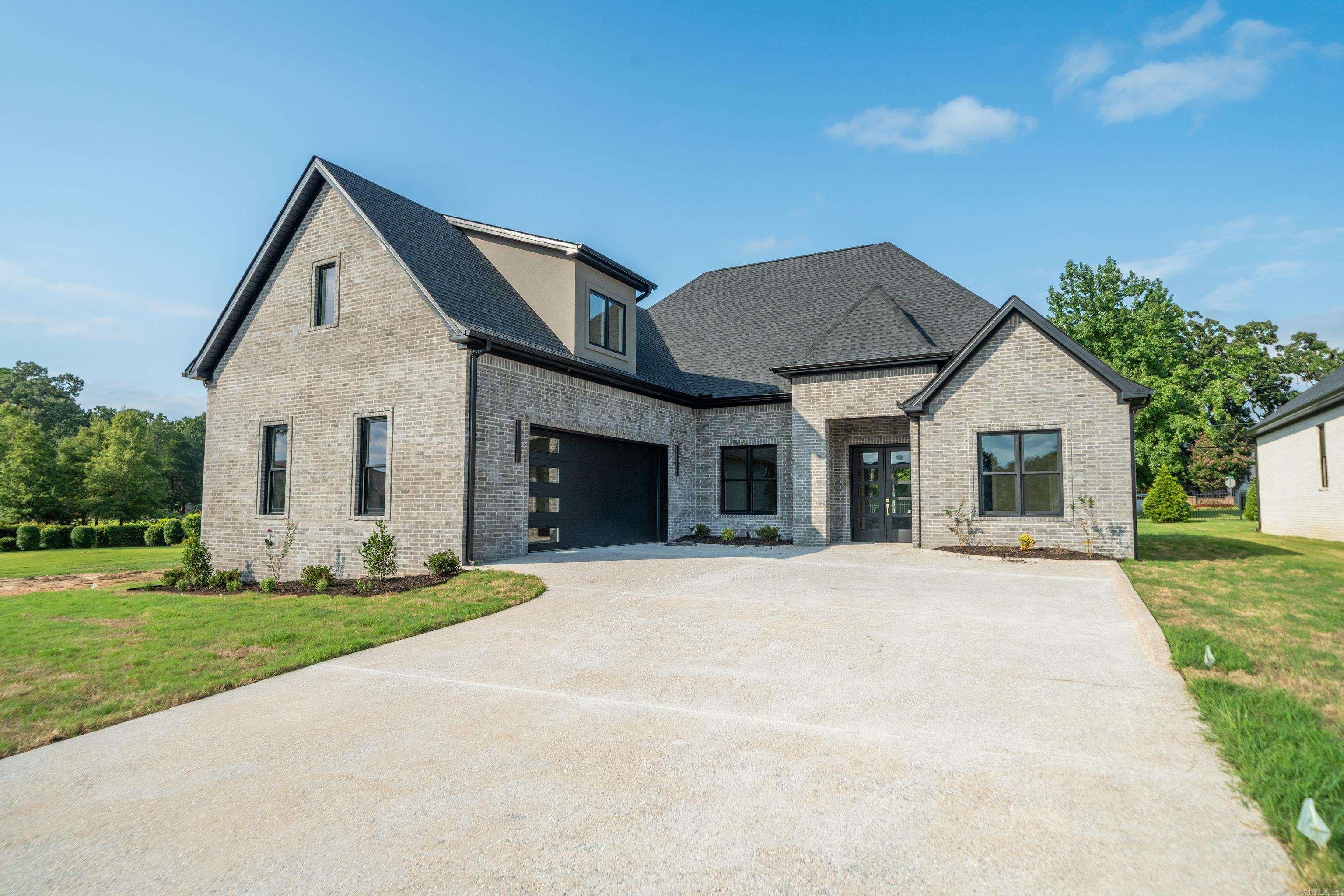 139 Arlington Park Drive