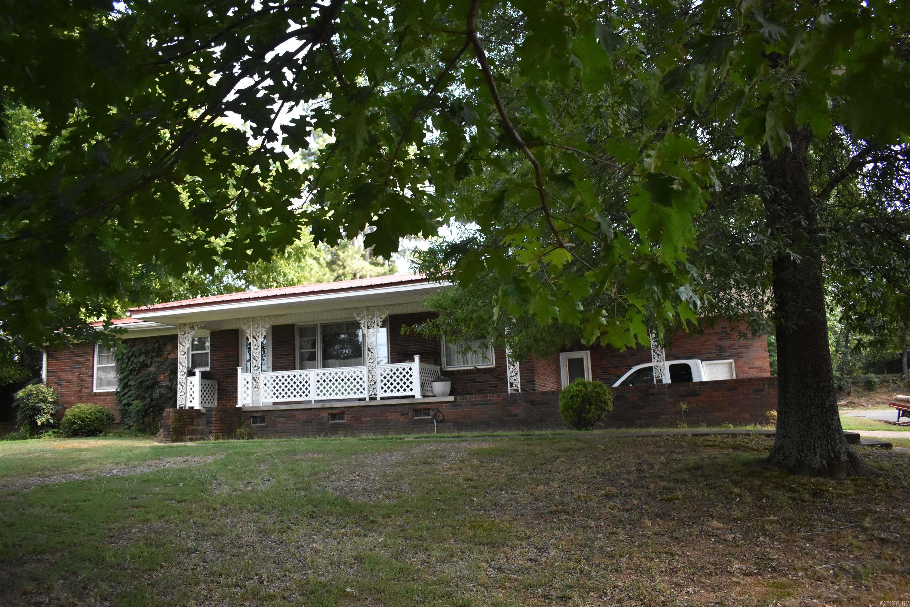 1008 S Spring  Searcy, AR