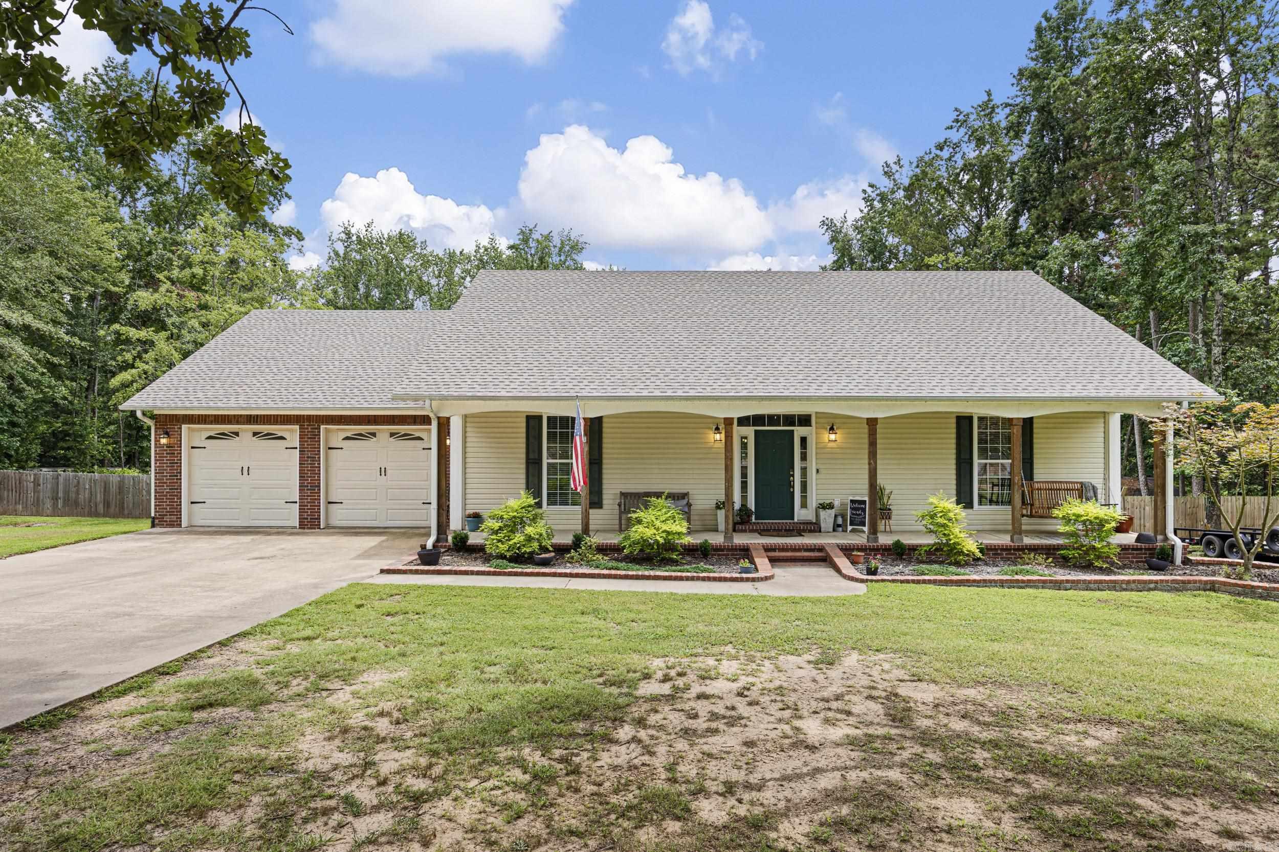 940 Golden Pond  Russellville, AR