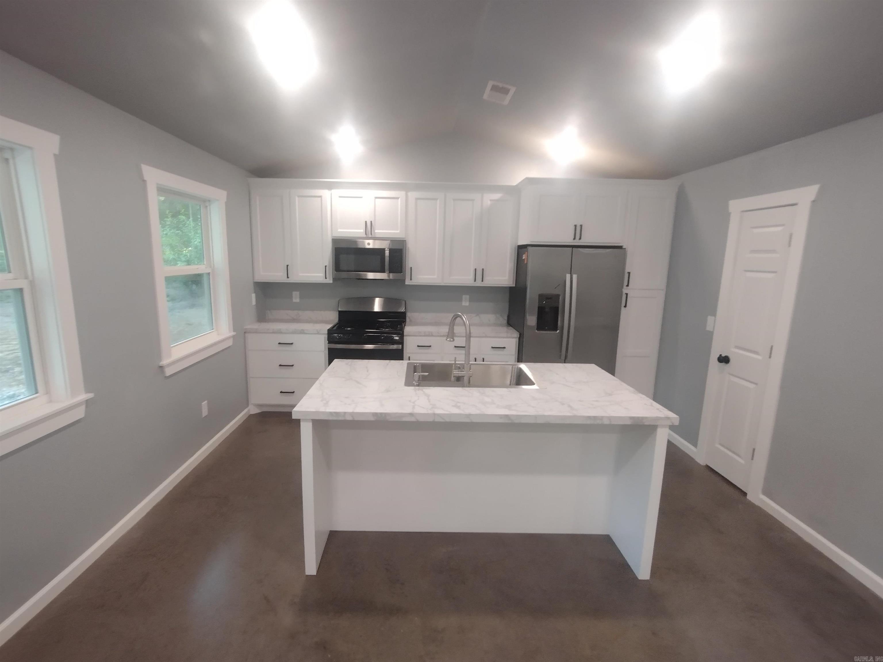 501 Storey ST  Mountain View, AR