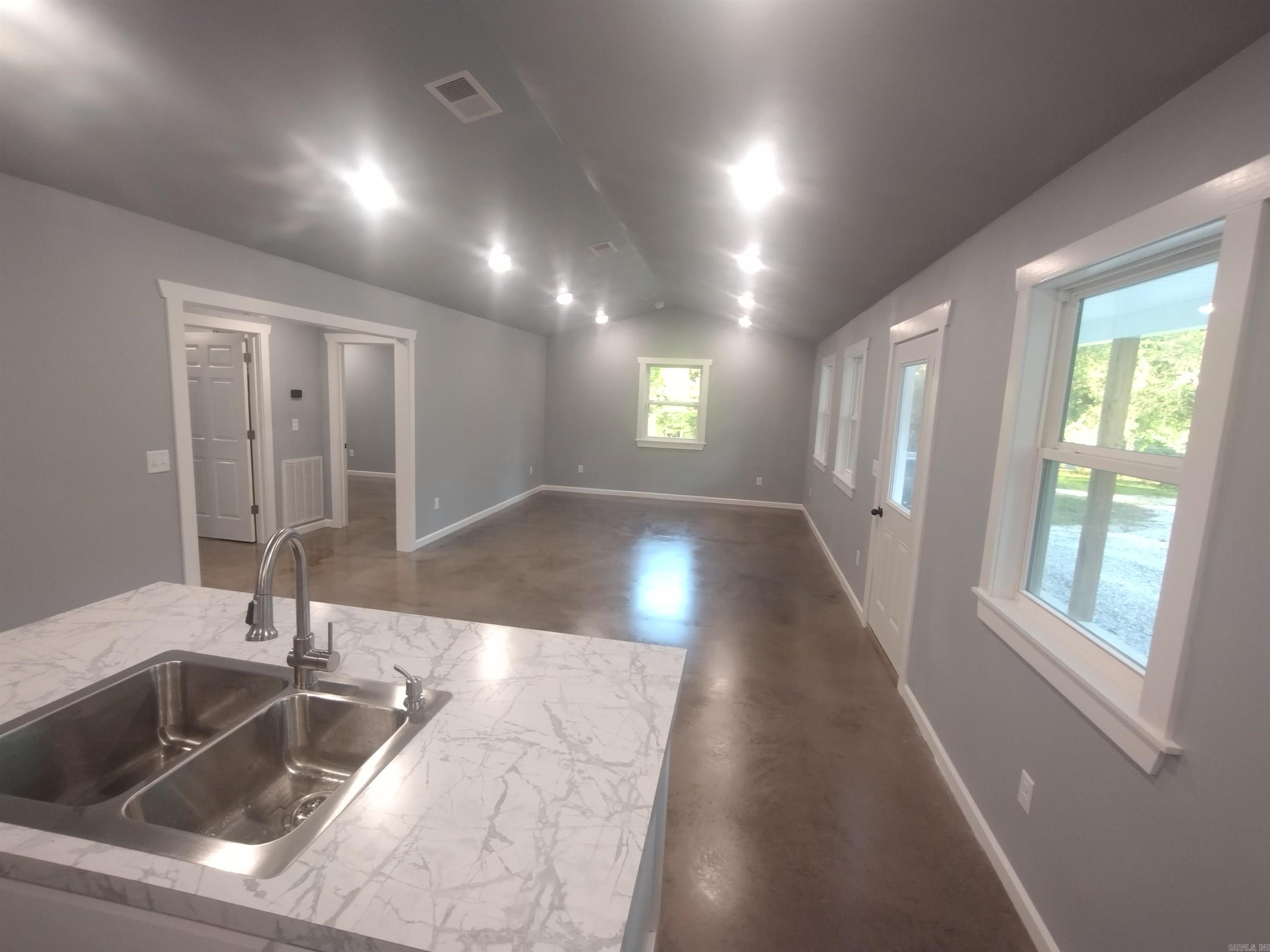 501 Storey ST  Mountain View, AR