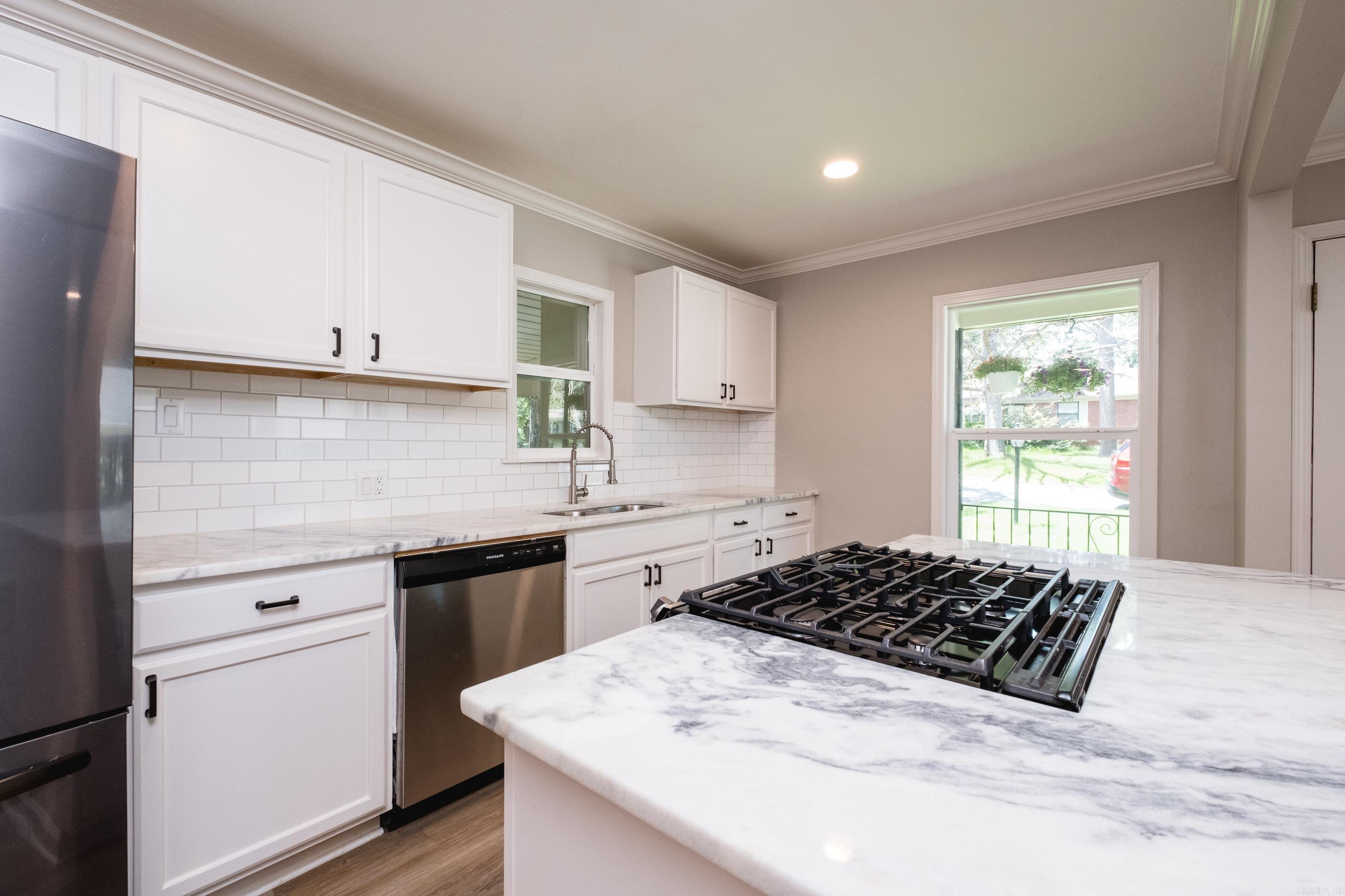 7419 Illinois  Little Rock, AR
