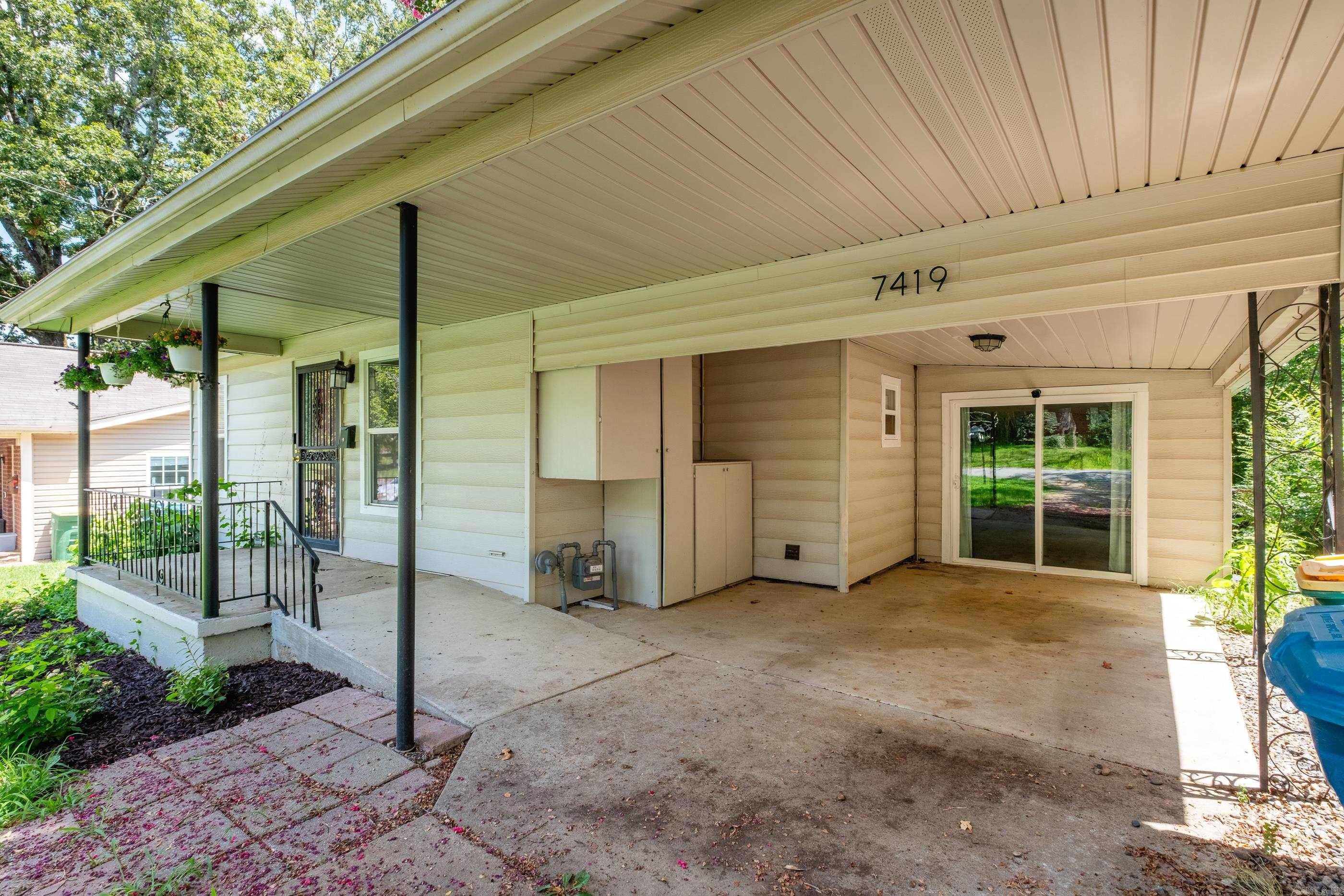 7419 Illinois  Little Rock, AR