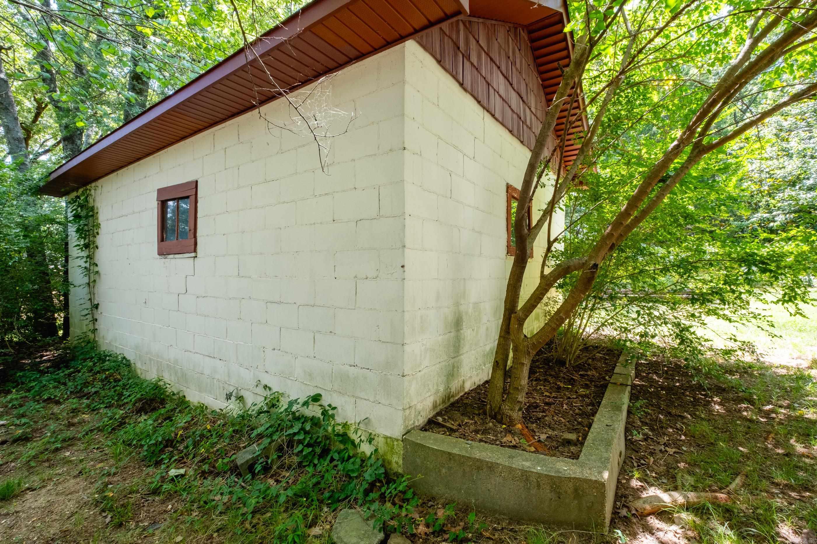 7419 Illinois  Little Rock, AR