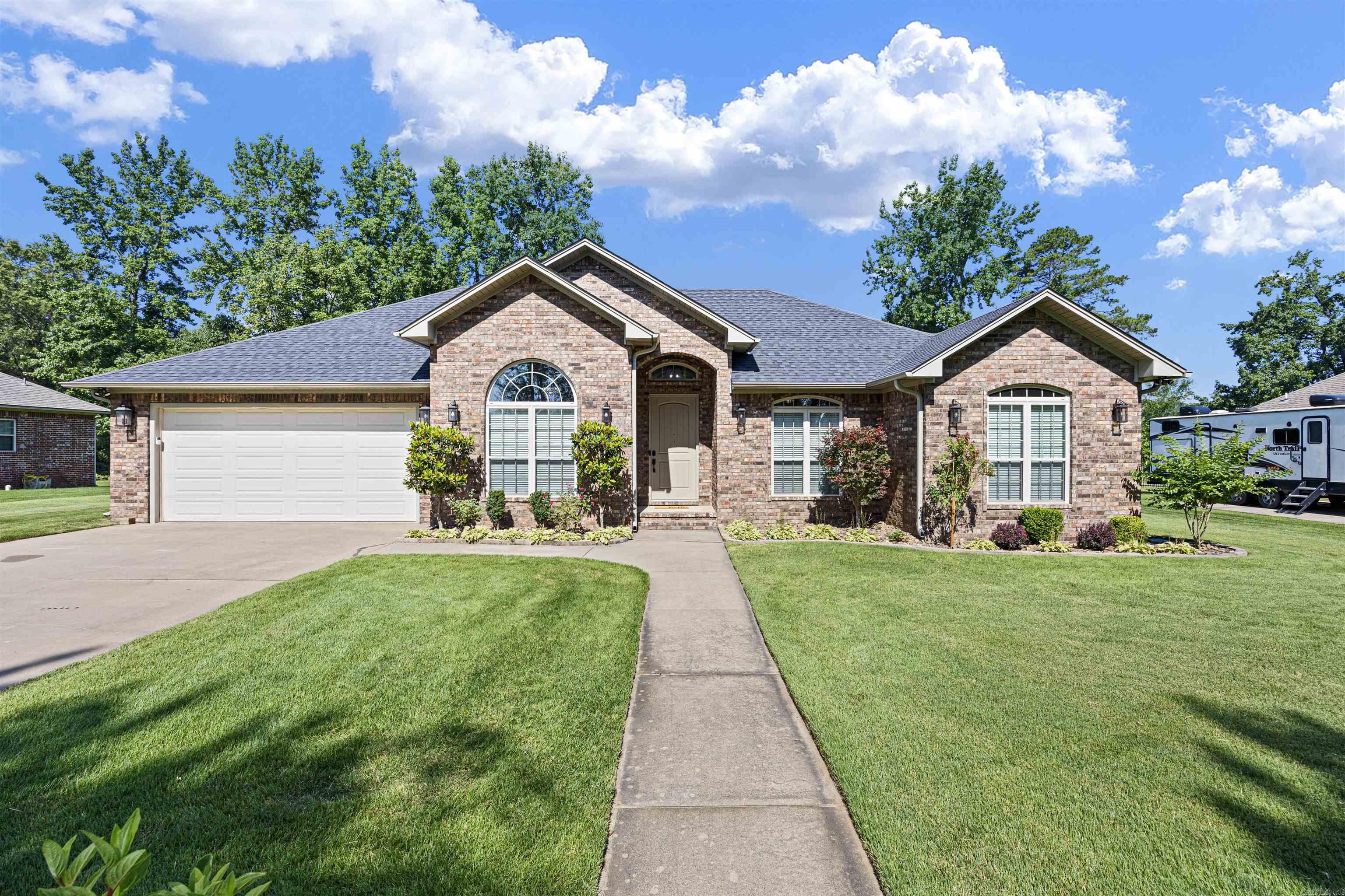 1100 S Vancouver  Russellville, AR