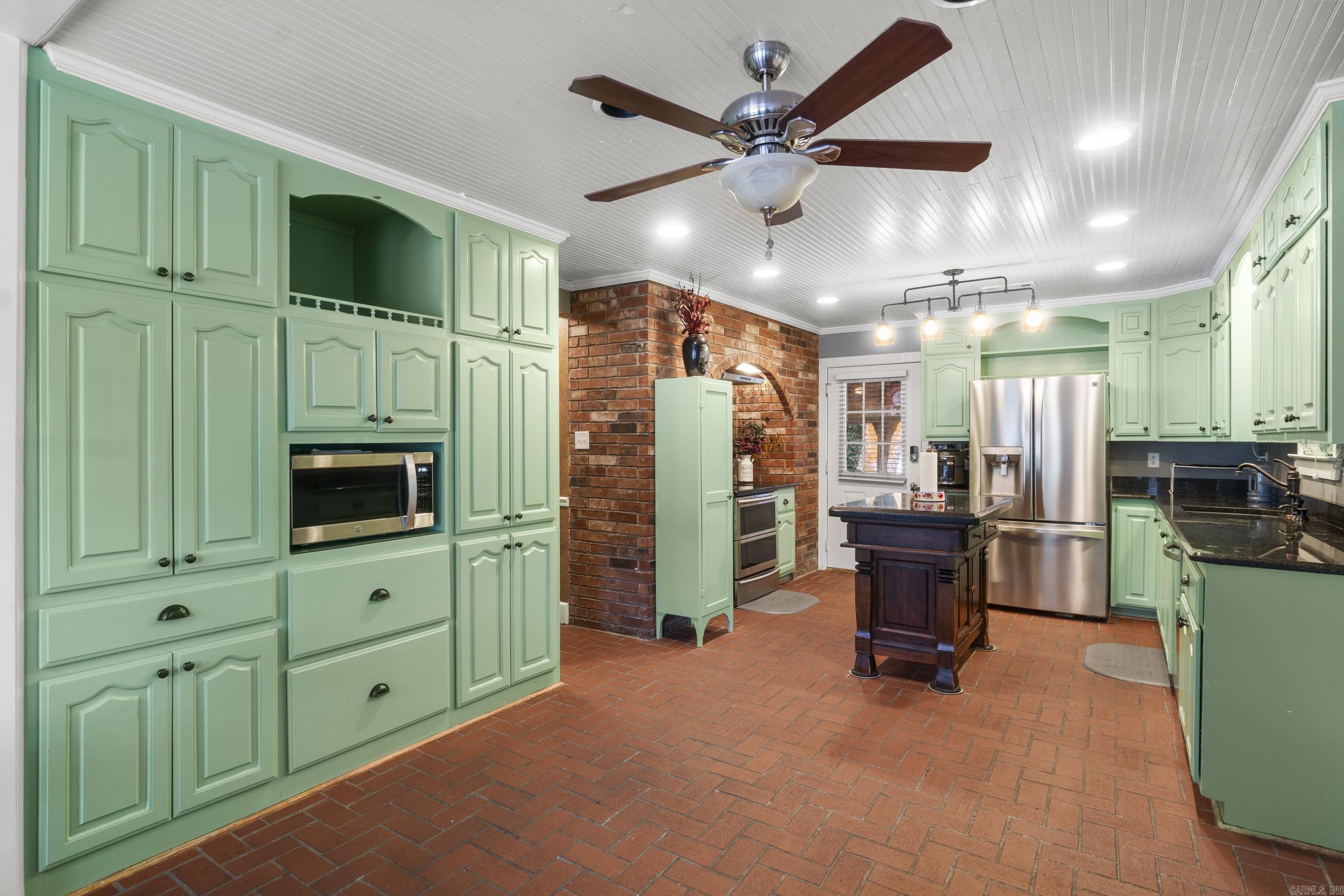 16 Woodcrest  Searcy, AR