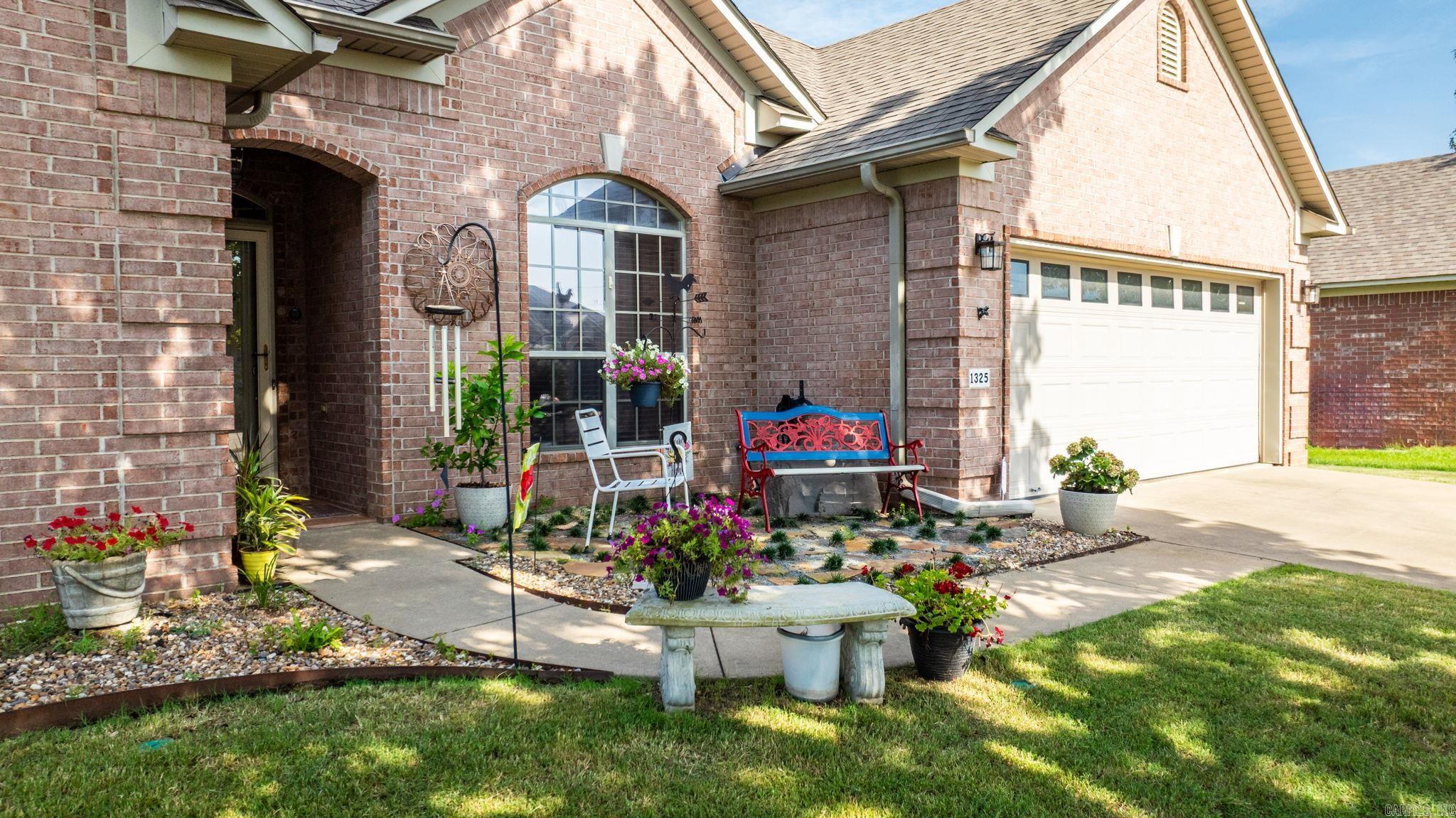 1325 Crosspoint Rd. Conway, AR 72034-0000