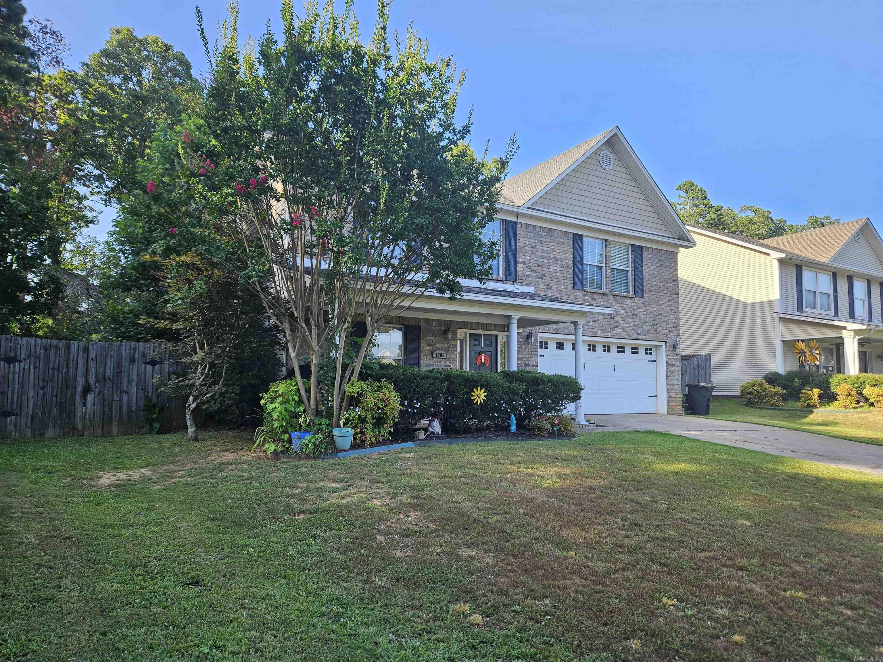 1306 Oxford Avenue  Benton, AR