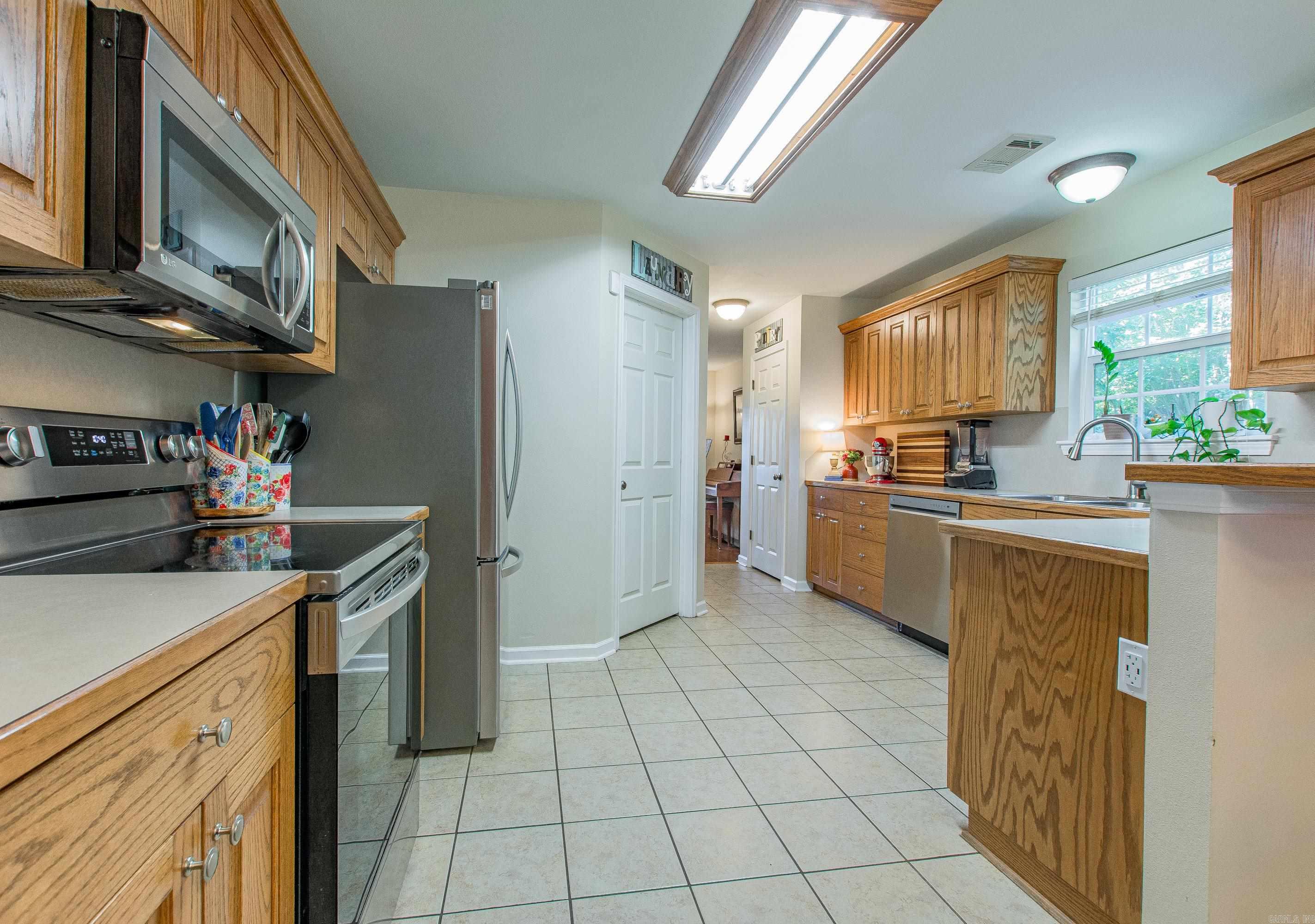 1306 Oxford Avenue Benton, AR 72019