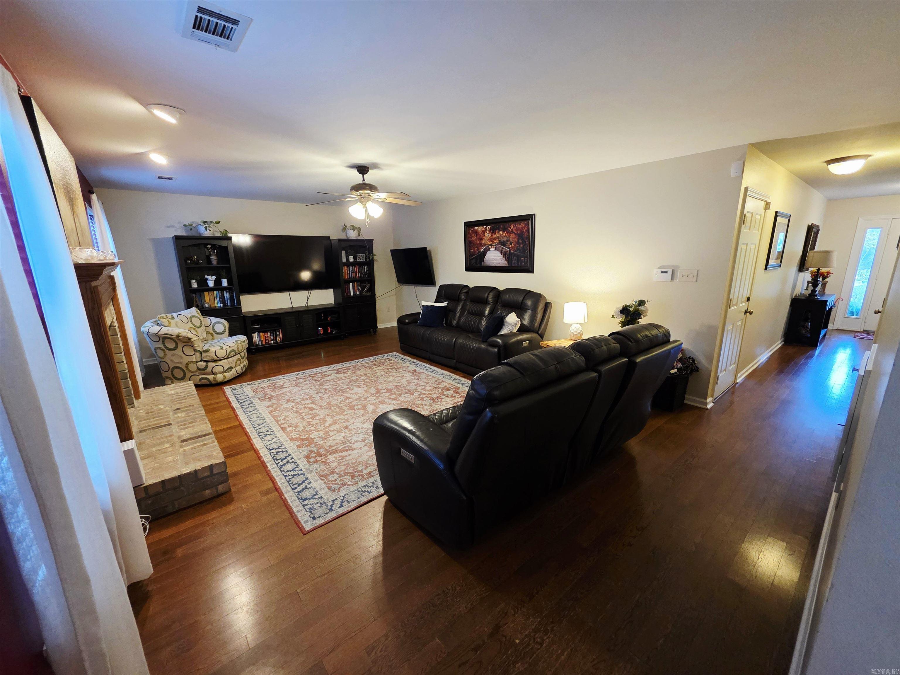 1306 Oxford Avenue Benton, AR 72019