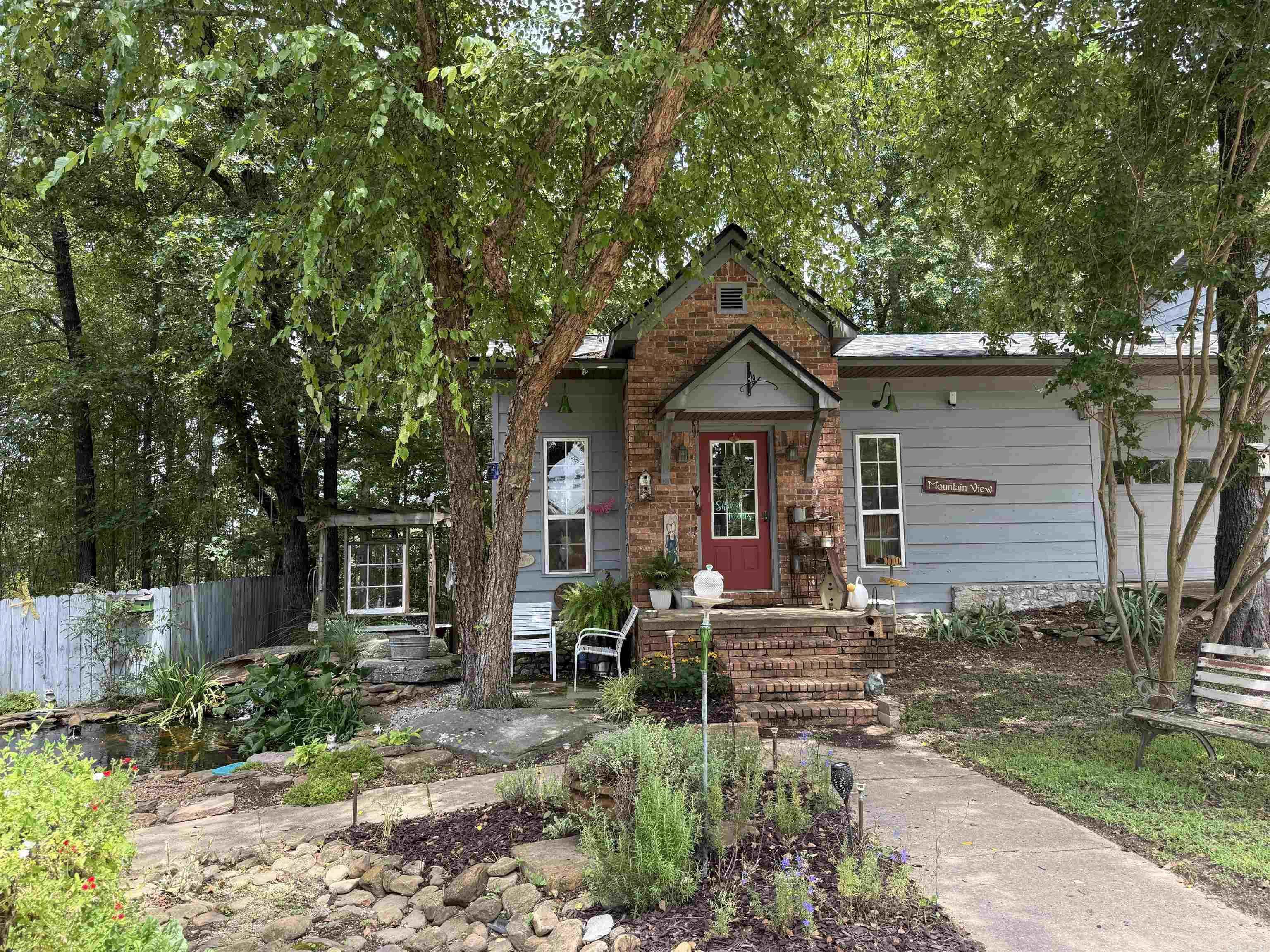 1211 Gayler Street  Mountain View, AR