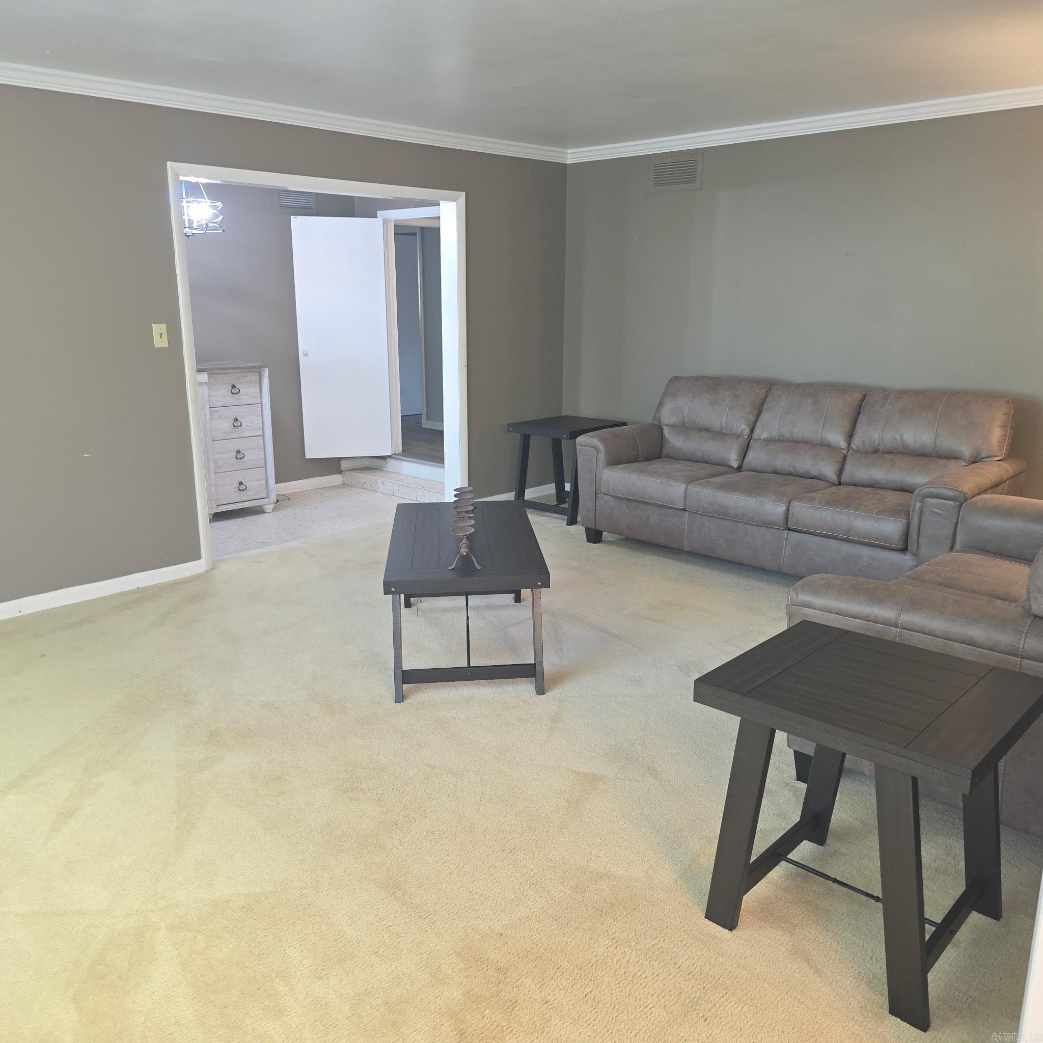 1216 N Izard St  Forrest City, AR