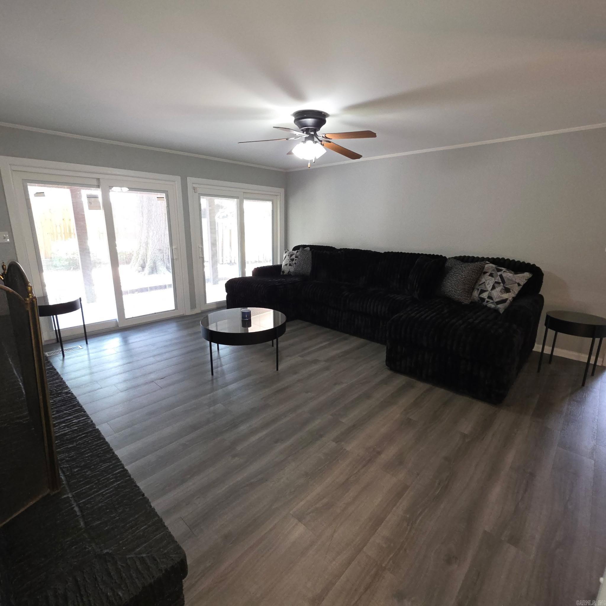 1216 N Izard St  Forrest City, AR