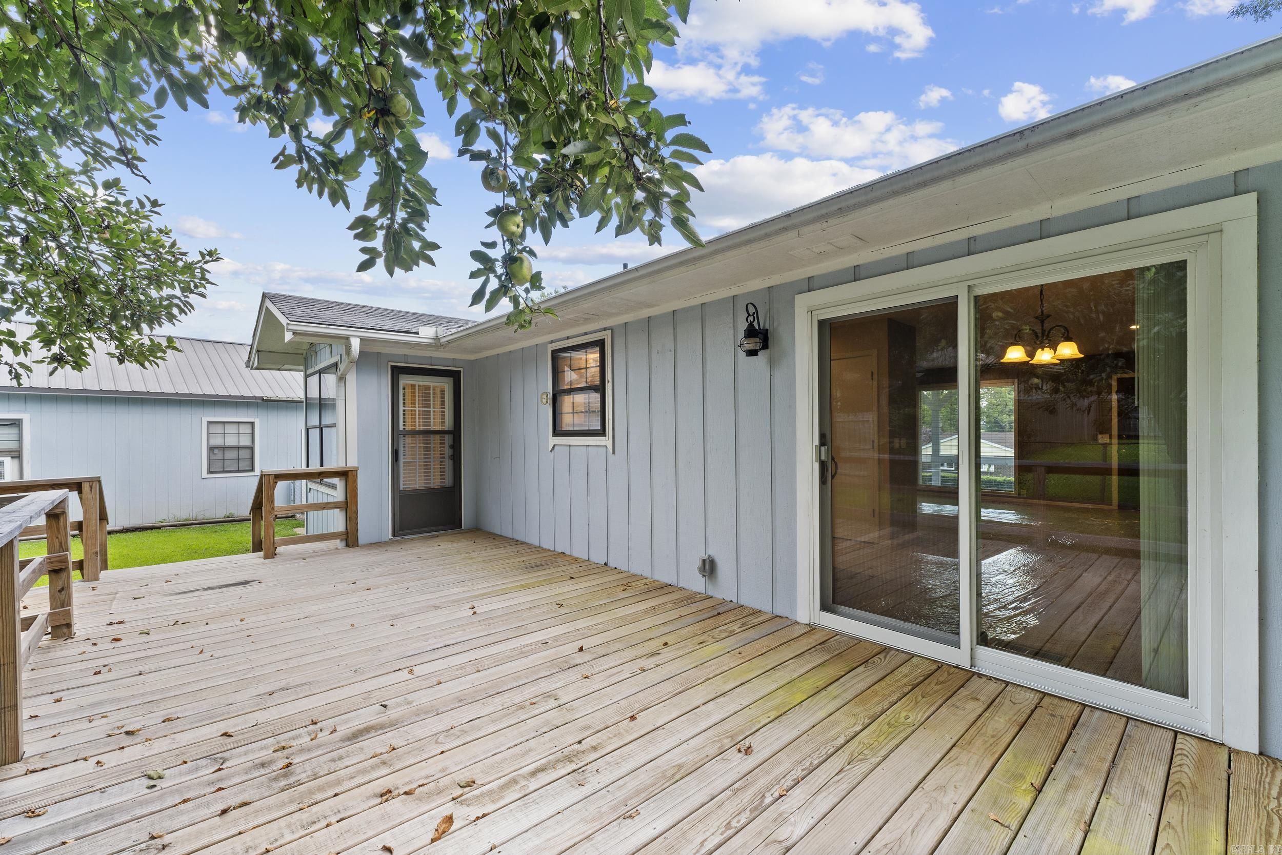 1001 Heatherdown  Mountain Home, AR