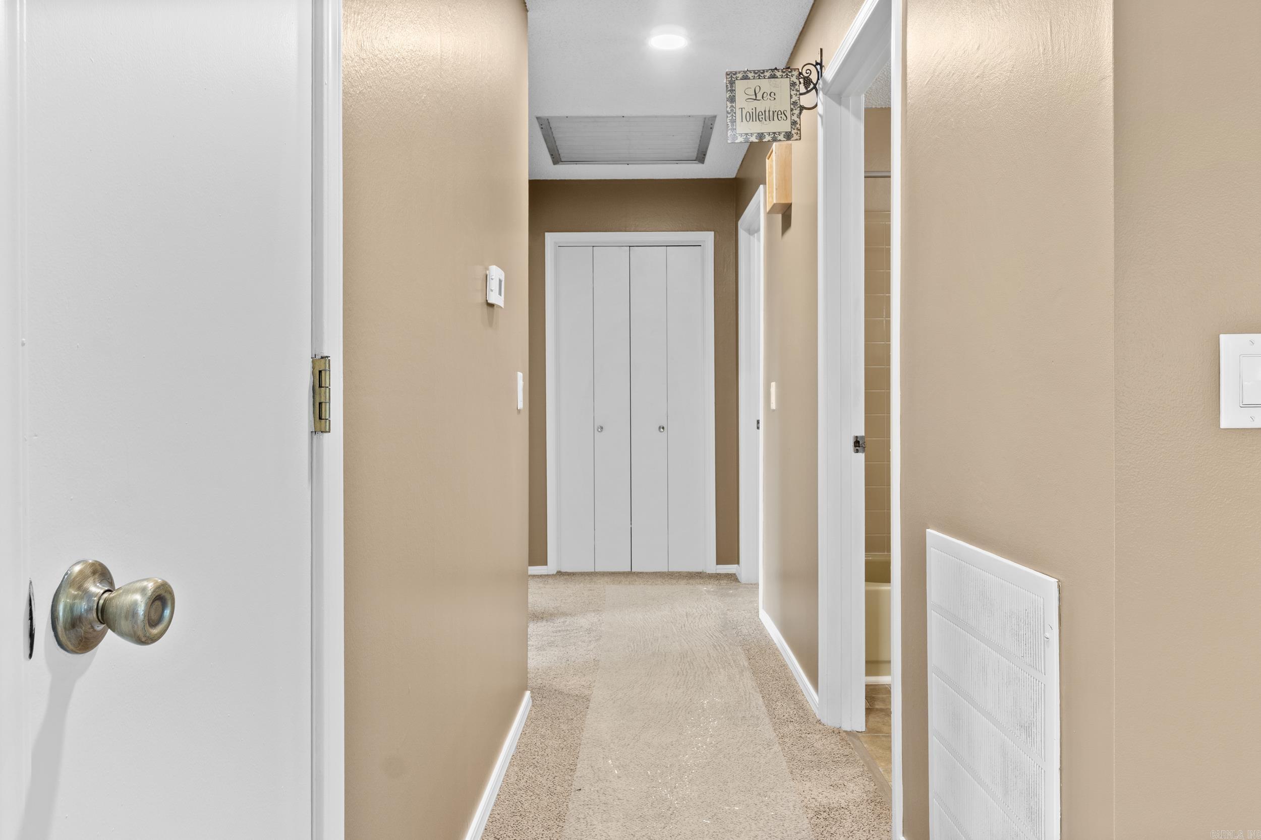 1001 Heatherdown  Mountain Home, AR