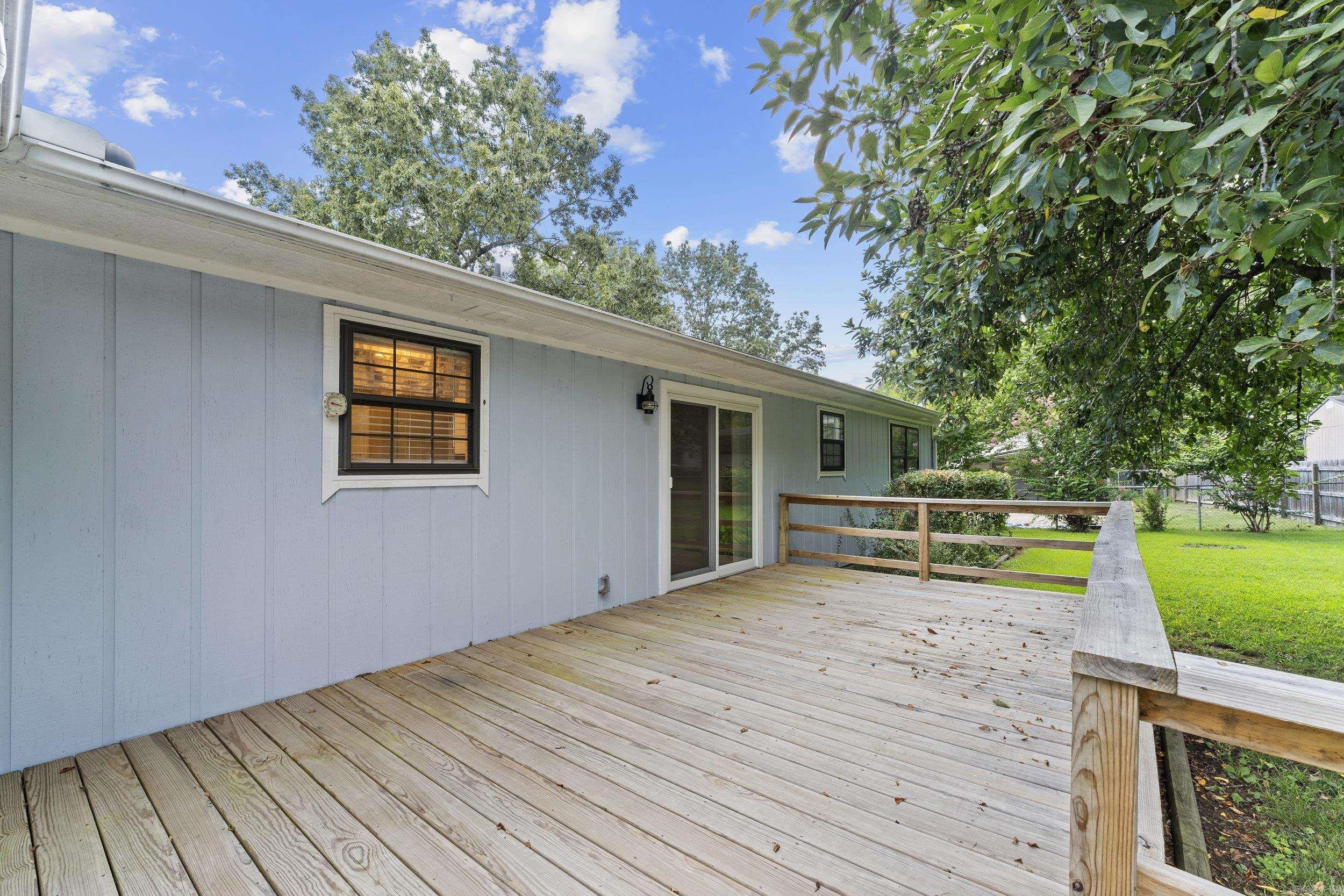 1001 Heatherdown  Mountain Home, AR