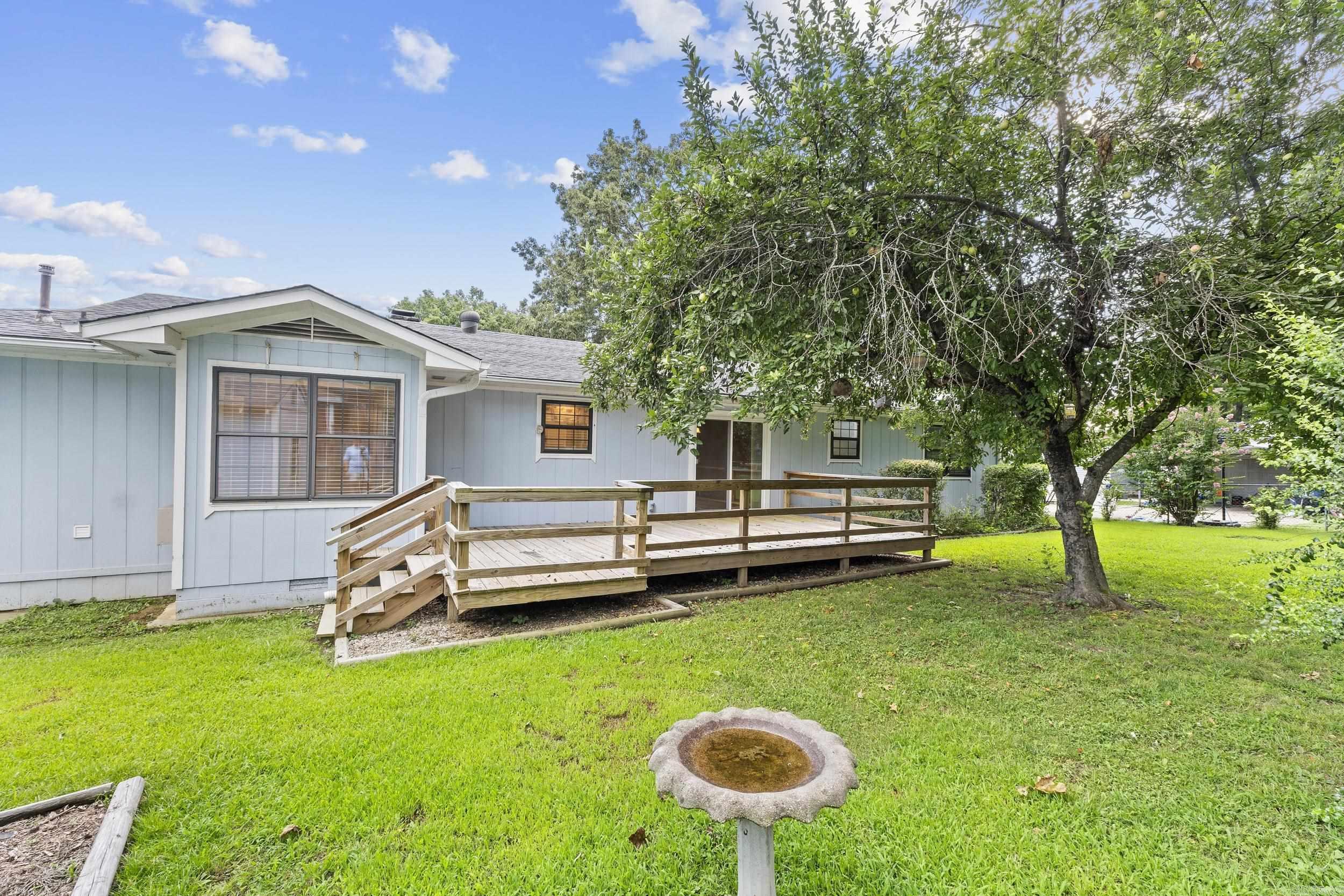 1001 Heatherdown  Mountain Home, AR