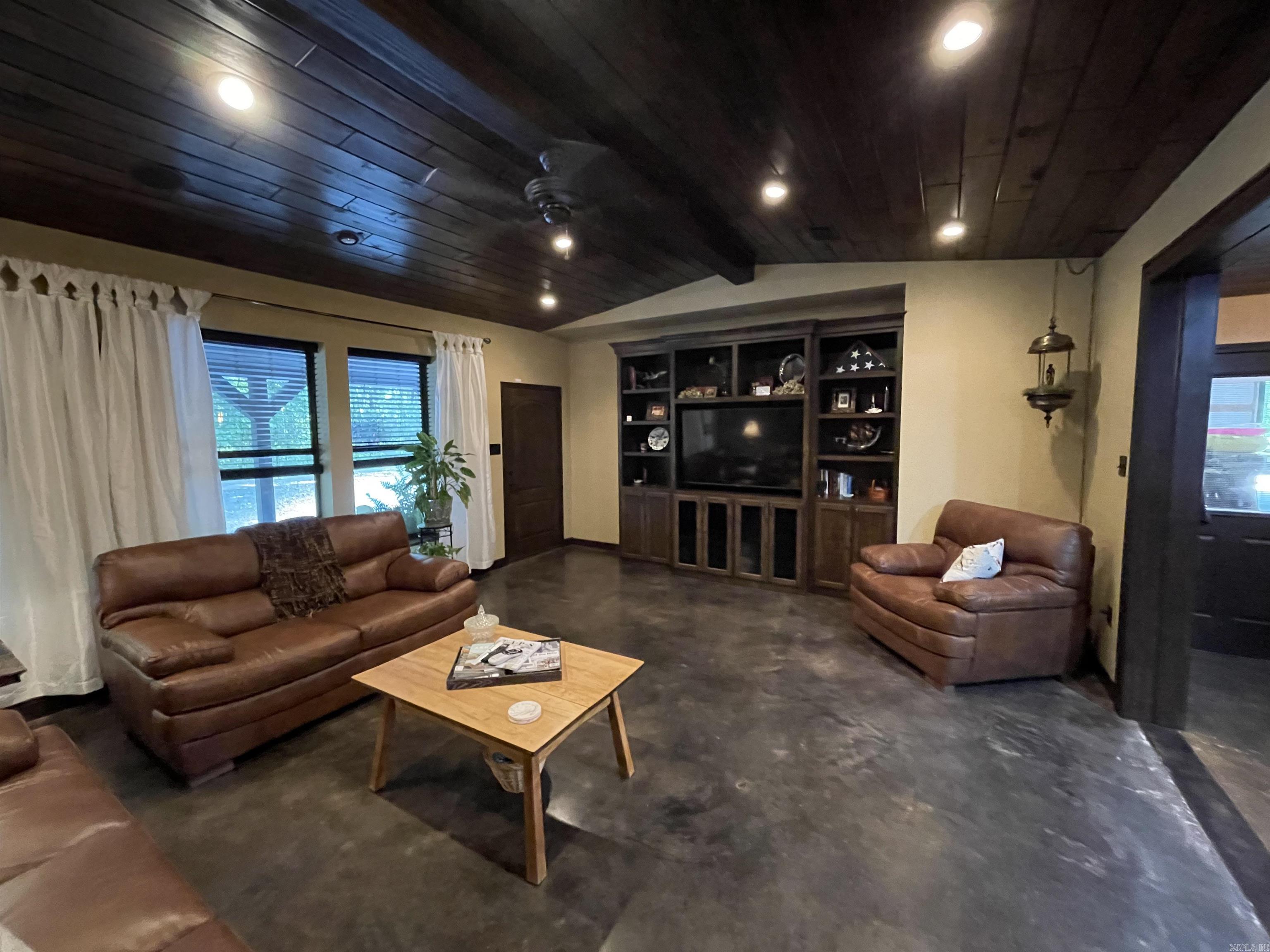 37 Cattle Creek  Vilonia, AR