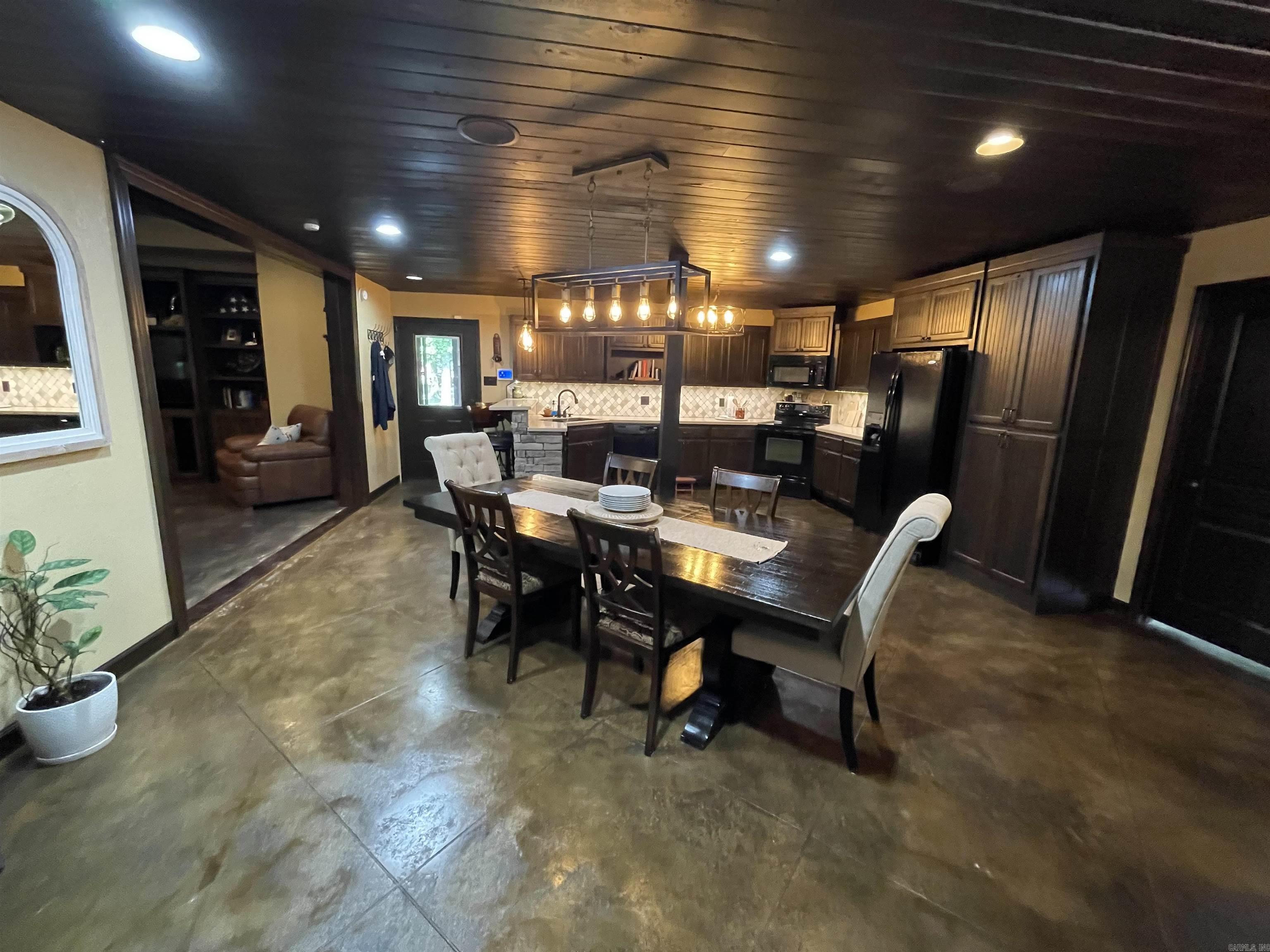 37 Cattle Creek  Vilonia, AR