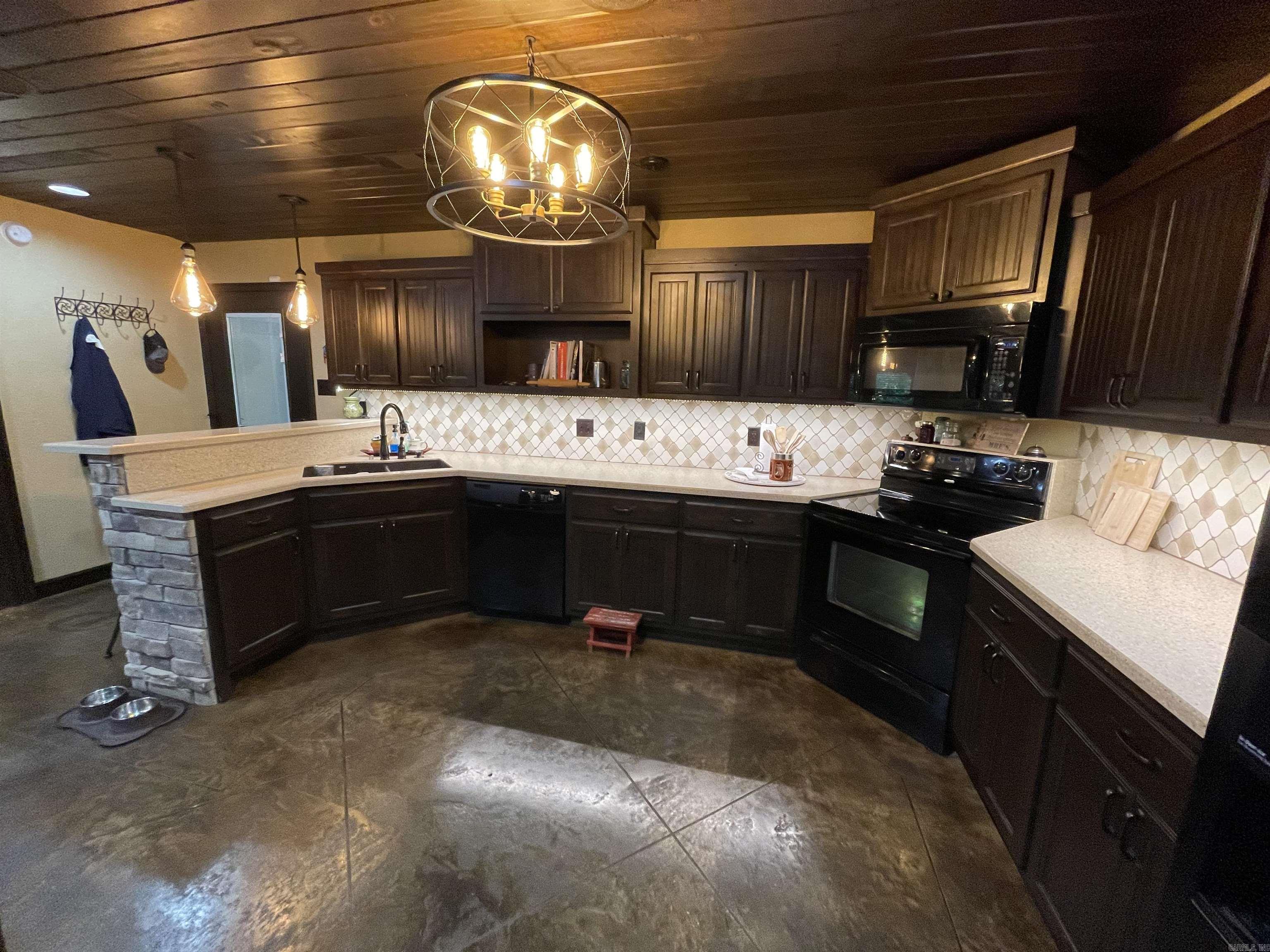 37 Cattle Creek  Vilonia, AR