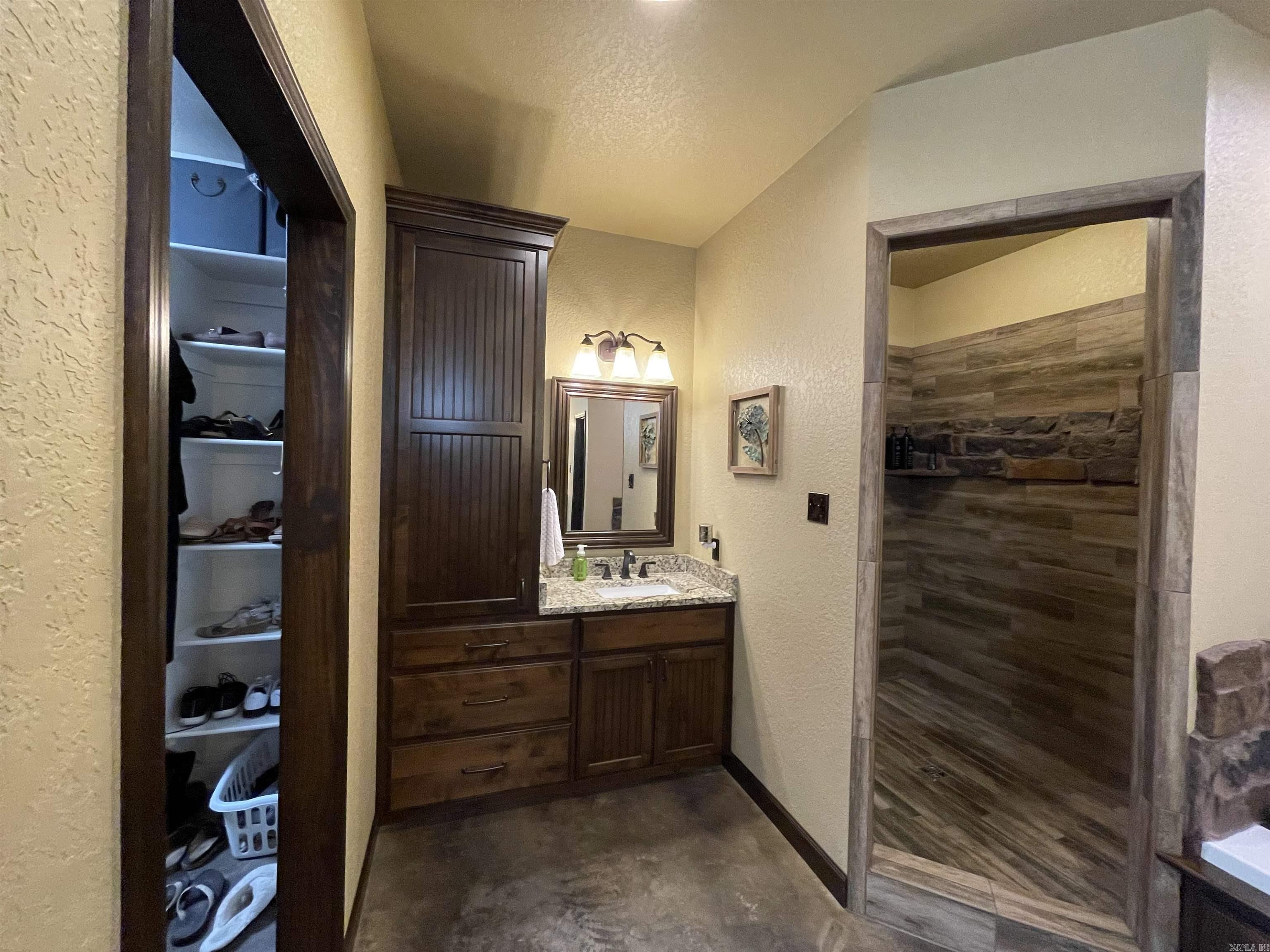 37 Cattle Creek  Vilonia, AR