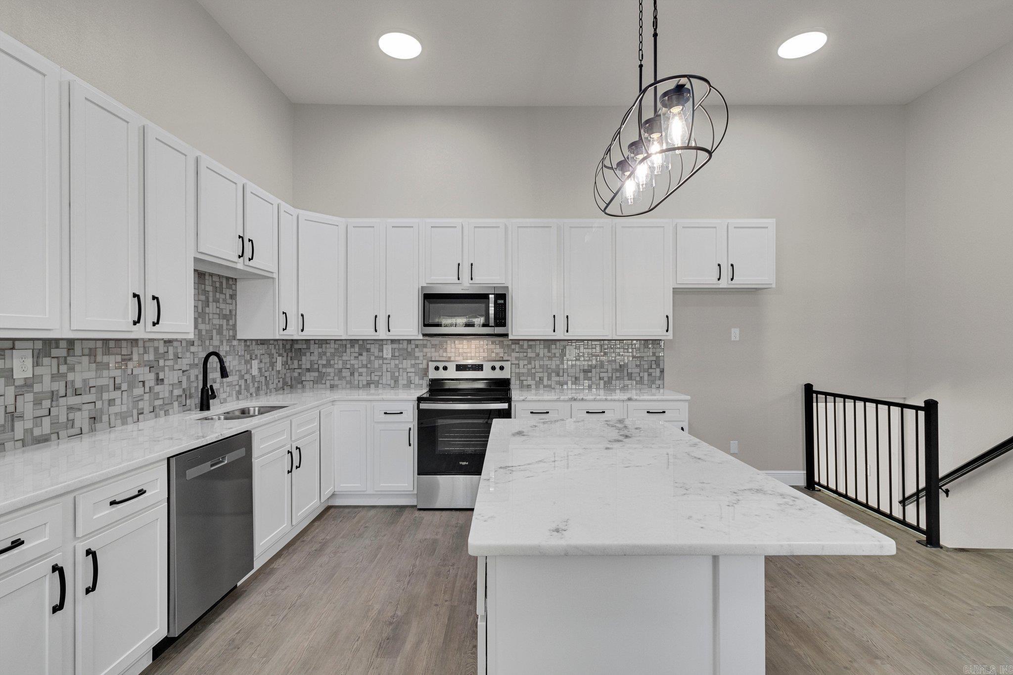 9 Brookridge Cv  Little Rock, AR