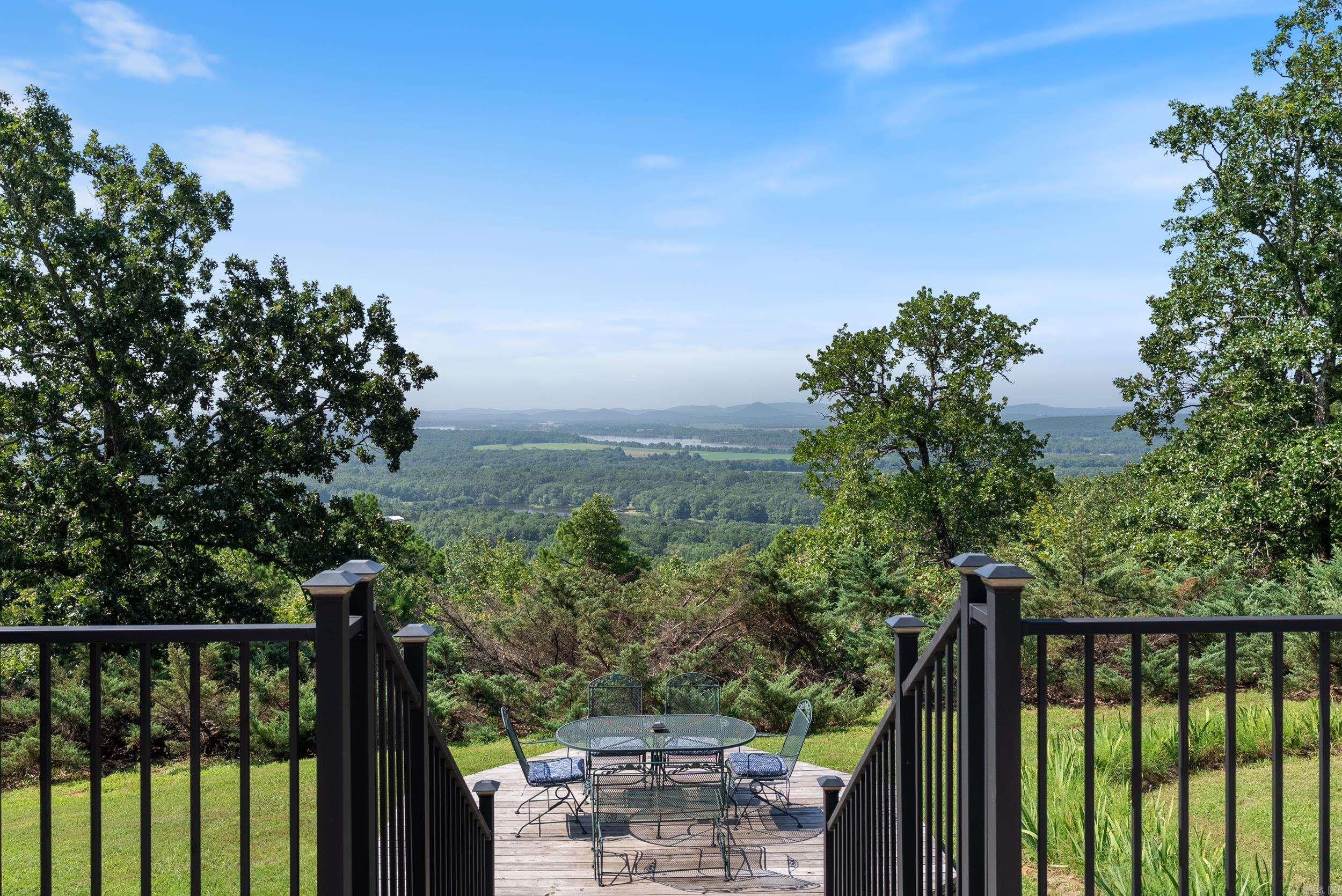 67 High Point  Mayflower, AR