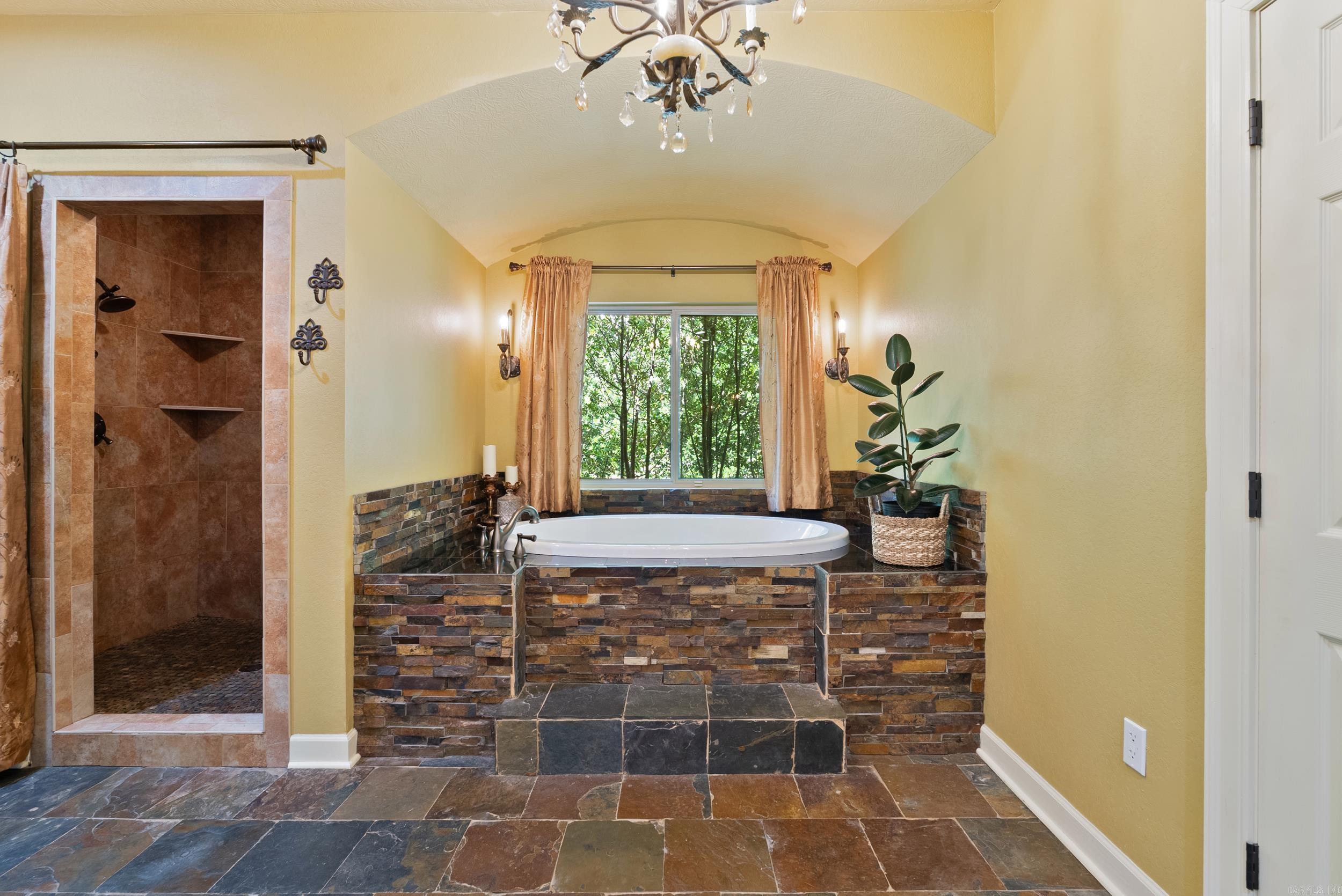 67 High Point  Mayflower, AR