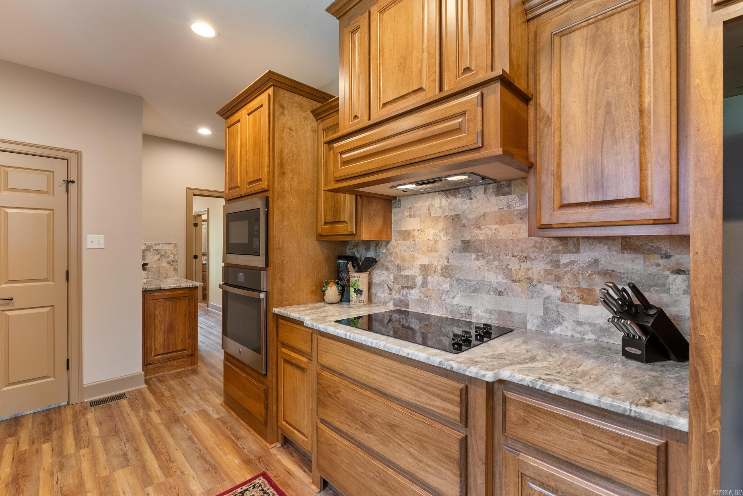 67 High Point  Mayflower, AR