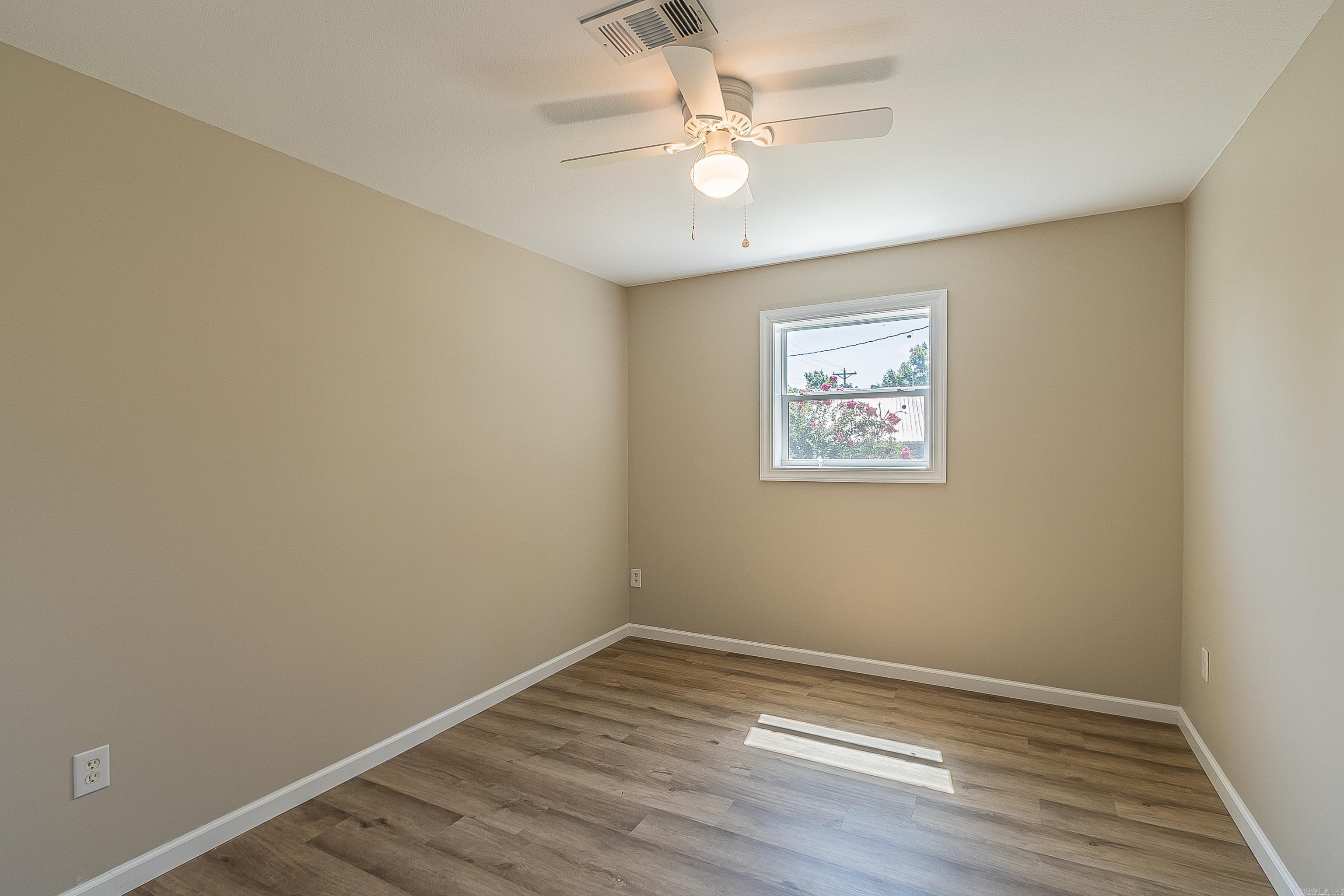 301 SE 3rd Hoxie, AR 72433-7