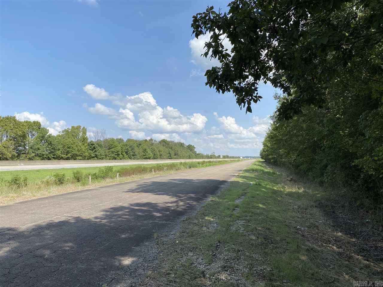 000 Jackson 318  Newport, AR